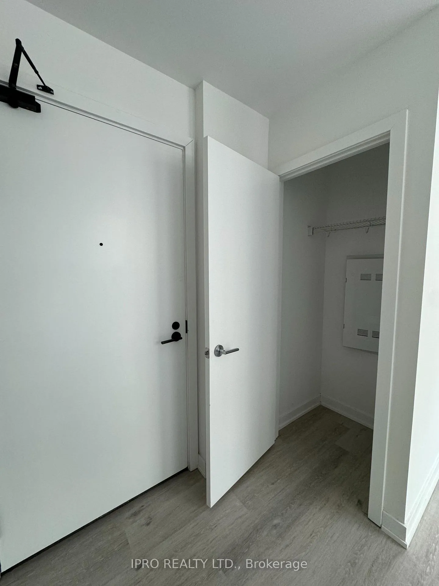 Photo 6 of Unit 137, 1612 Charles Street, Whitby, Port Whitby — HOMEH