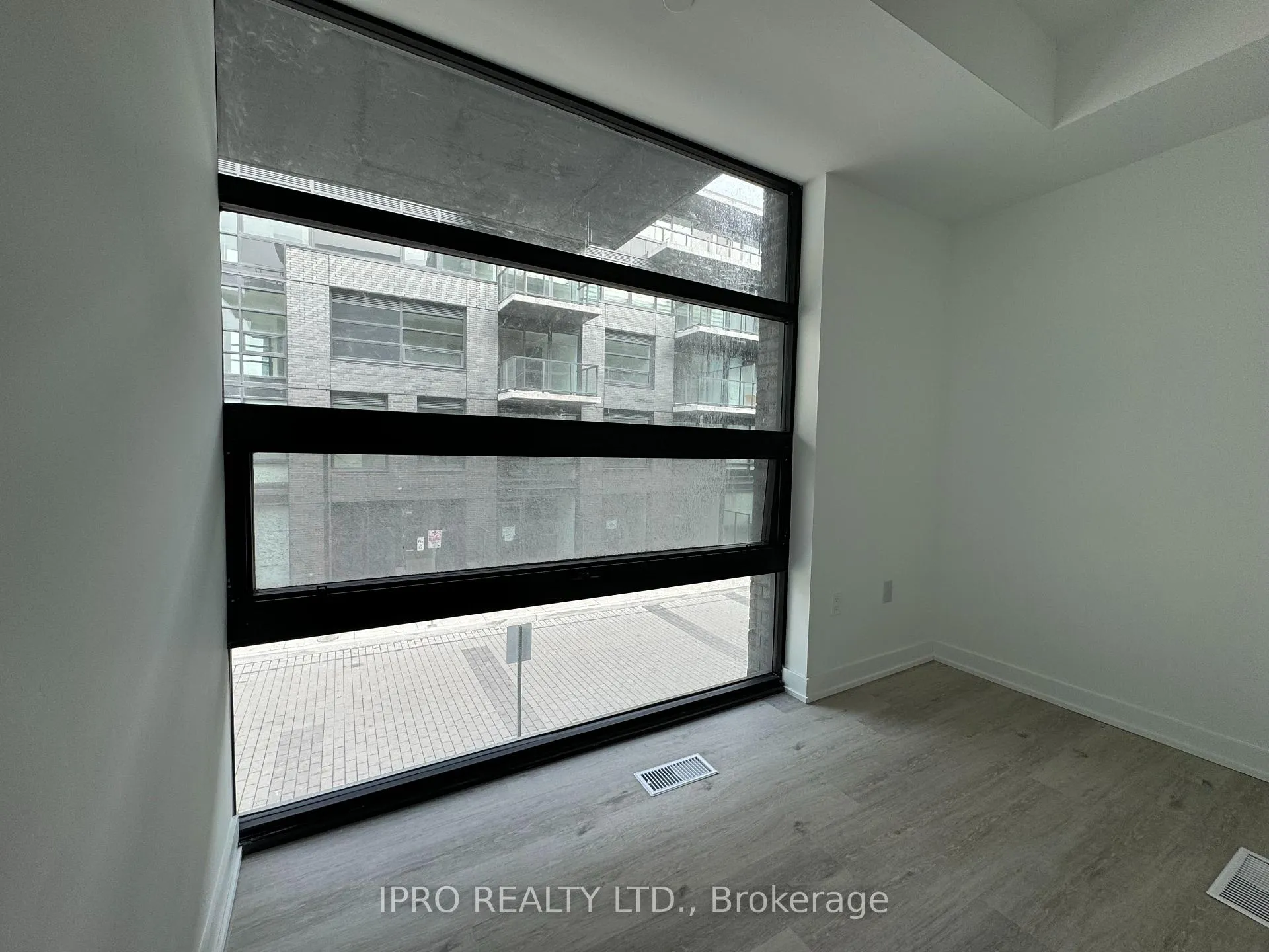 Photo 11 of Unit 137, 1612 Charles Street, Whitby, Port Whitby — HOMEH