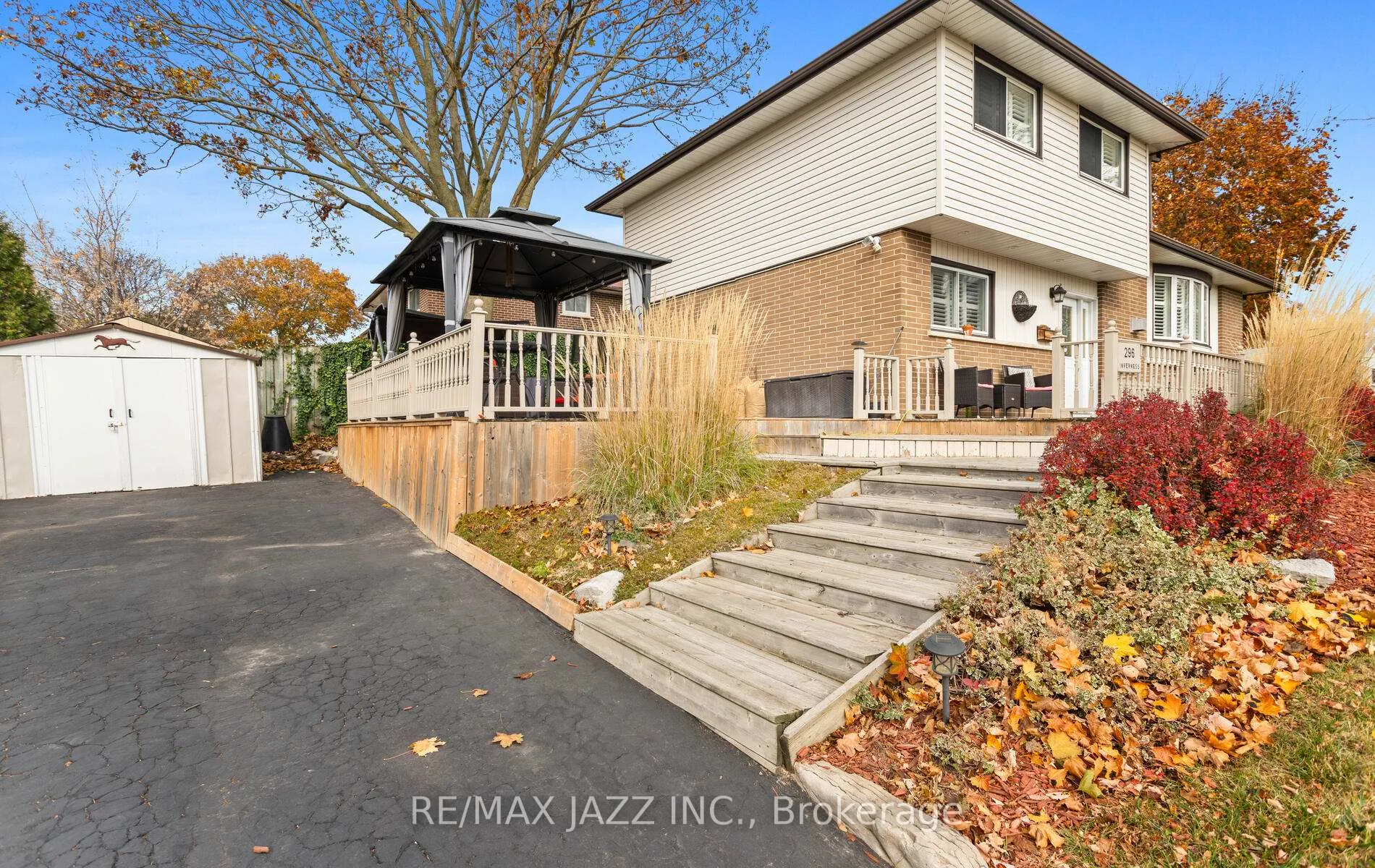 Photo 3 of 296 Inverness Drive, Oshawa, McLaughlin — HOMEH
