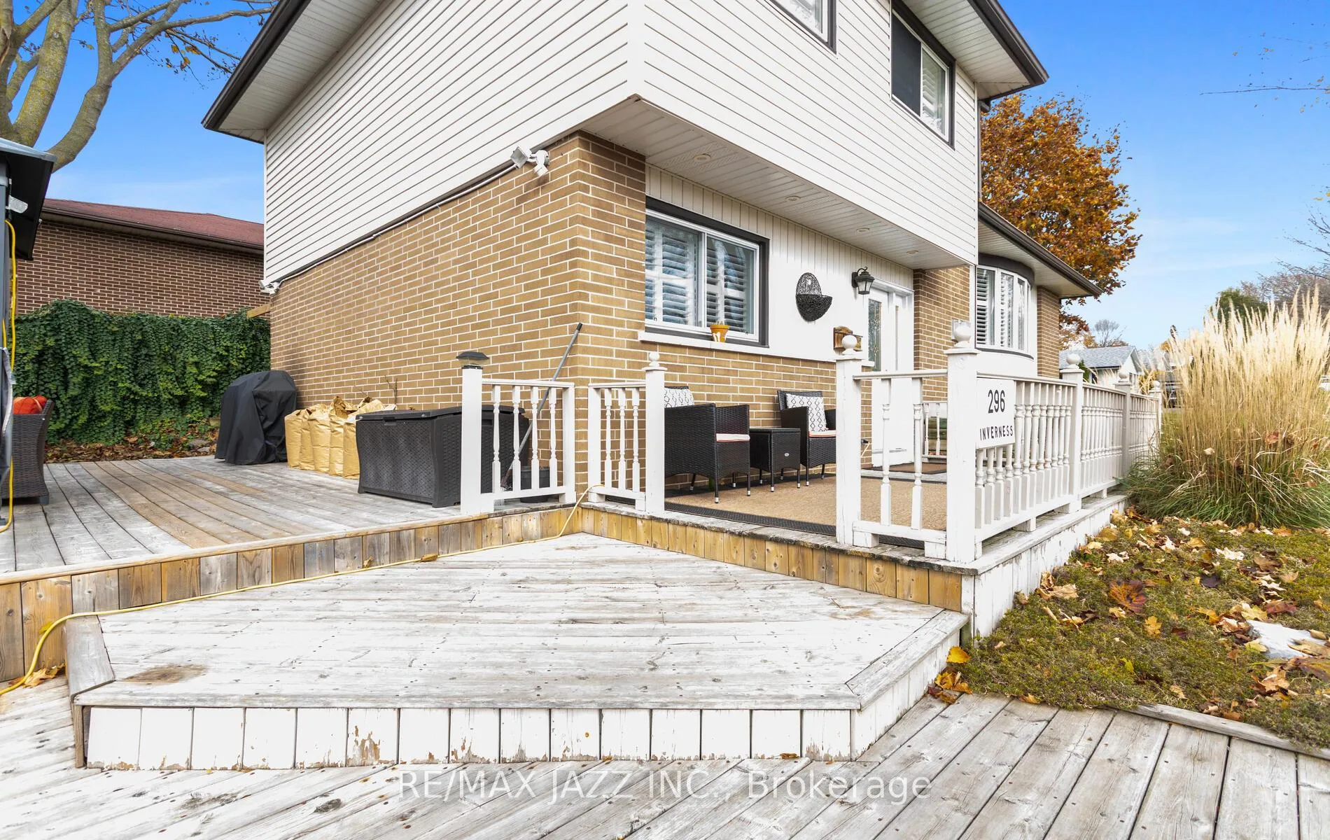Photo 4 of 296 Inverness Drive, Oshawa, McLaughlin — HOMEH