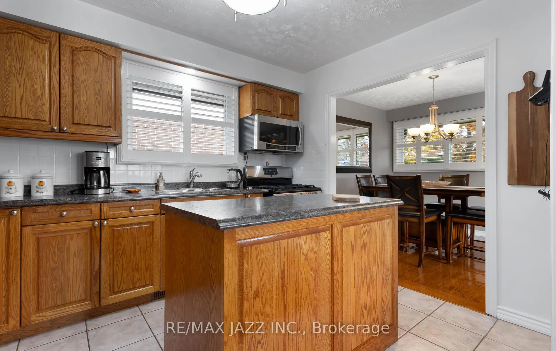 Photo 24 of 296 Inverness Drive, Oshawa, McLaughlin — HOMEH