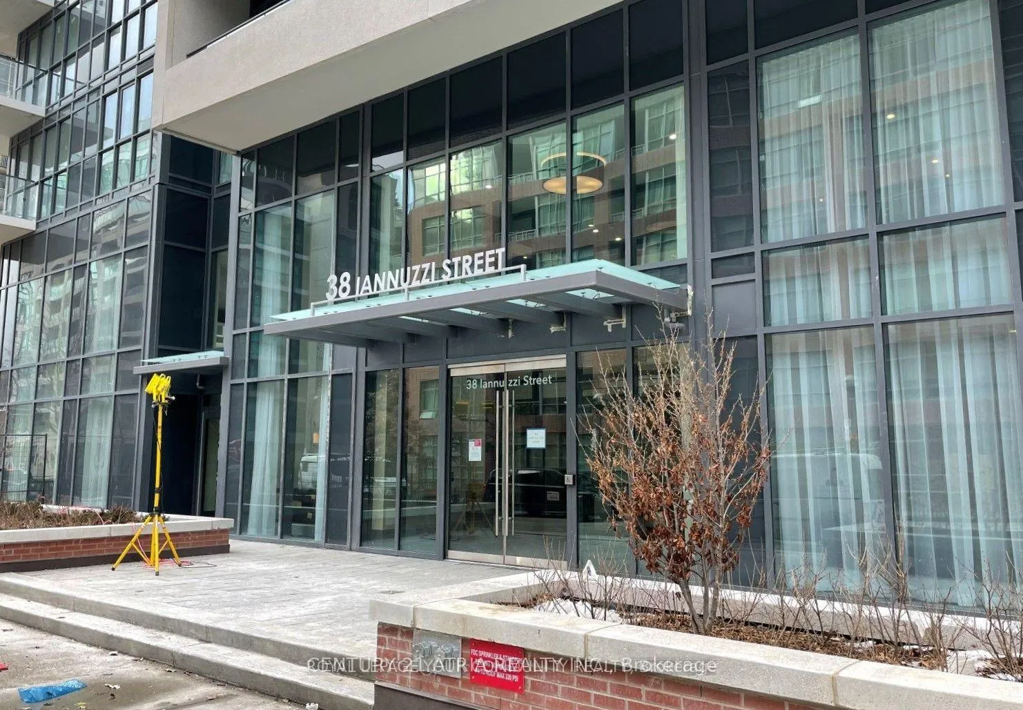Photo 2 of Unit 2113, 38 Iannuzzi Street, Toronto, Niagara — HOMEH