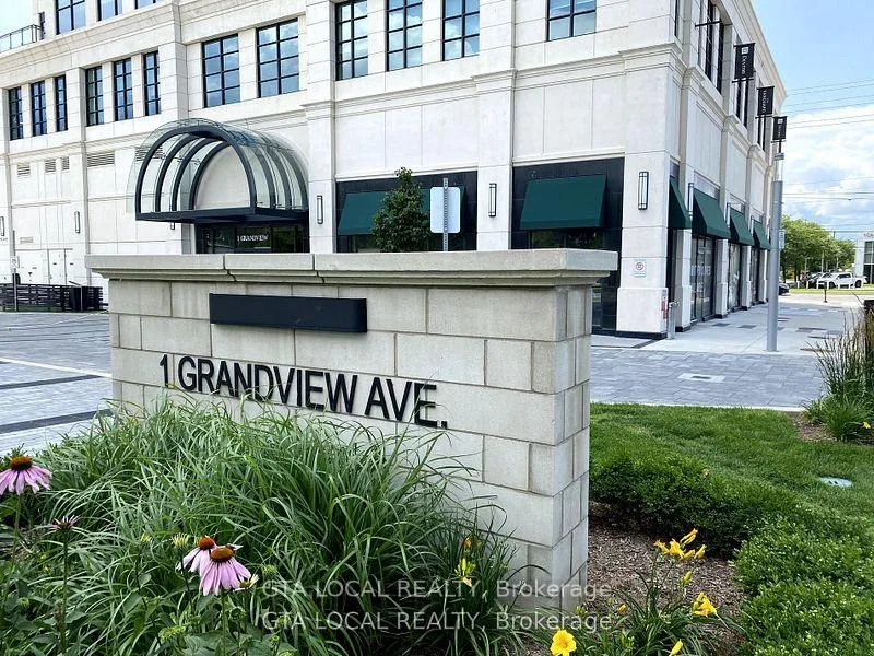 Front of Unit 503, 1 Grandview Avenue