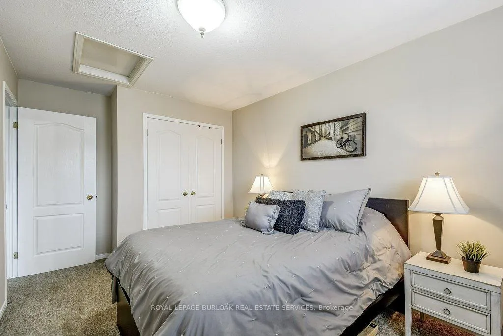 Photo 18 of 85 Foxborough Drive, Hamilton, Ancaster — HOMEH