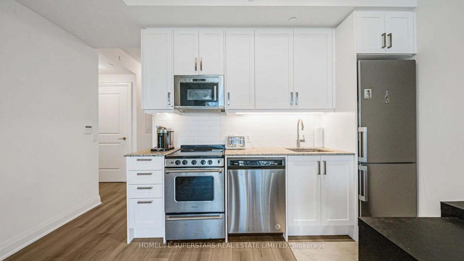 Photo 15 of Unit 815, 10 Gatineau Drive, Vaughan, Beverley Glen — HOMEH