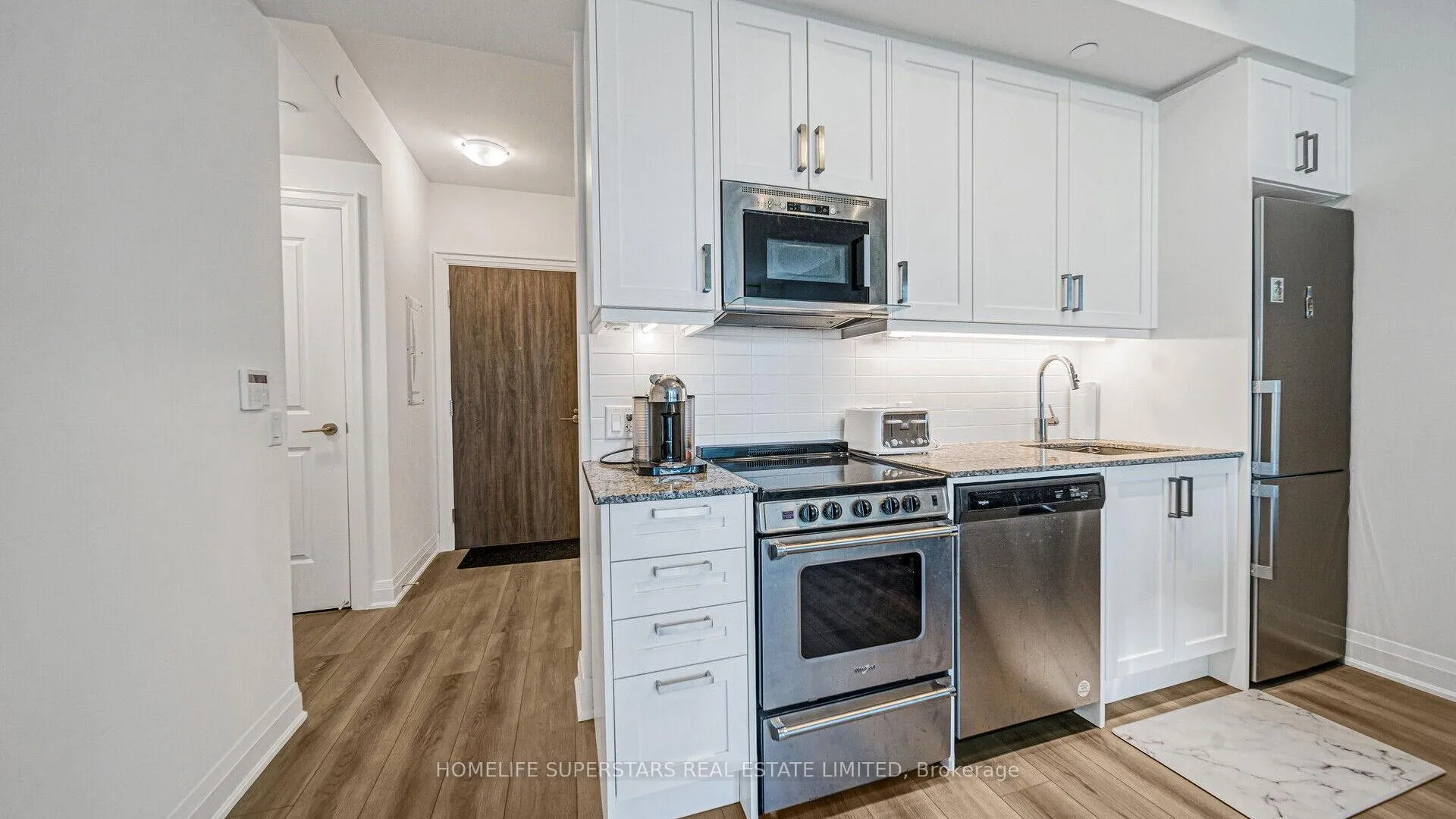 Photo 16 of Unit 815, 10 Gatineau Drive, Vaughan, Beverley Glen — HOMEH