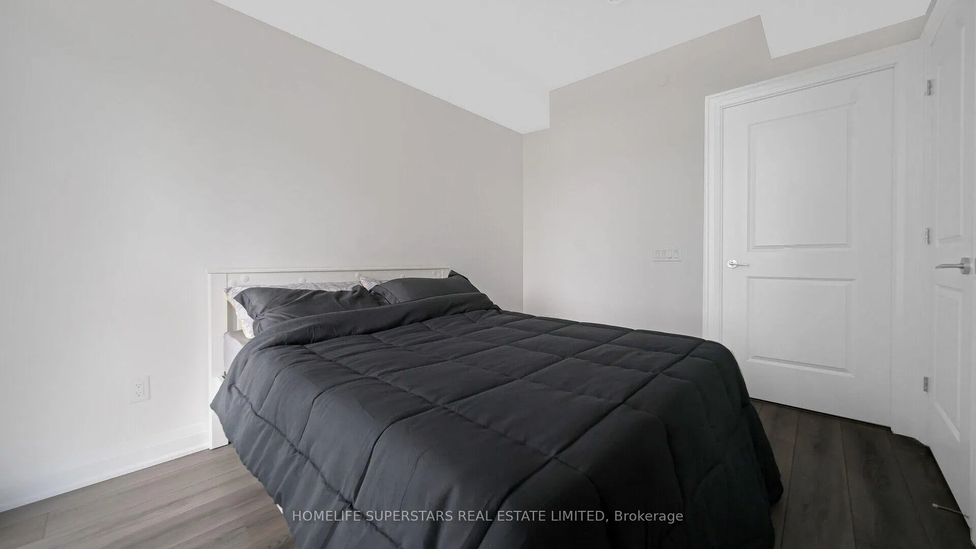 Photo 19 of Unit 815, 10 Gatineau Drive, Vaughan, Beverley Glen — HOMEH