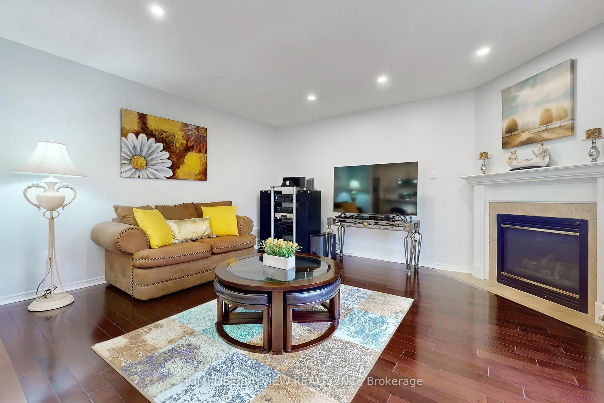 Photo 9 of 159 Yellowood Circle, Vaughan, Patterson — HOMEH