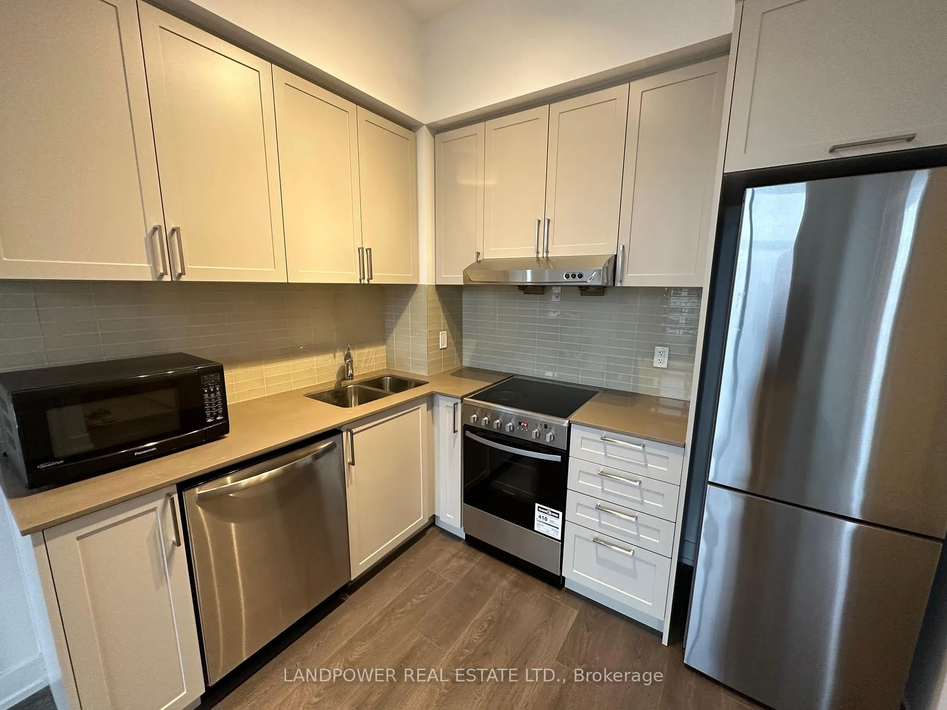Photo 2 of Unit 921W, 268 Buchanan Drive, Markham, Unionville — HOMEH