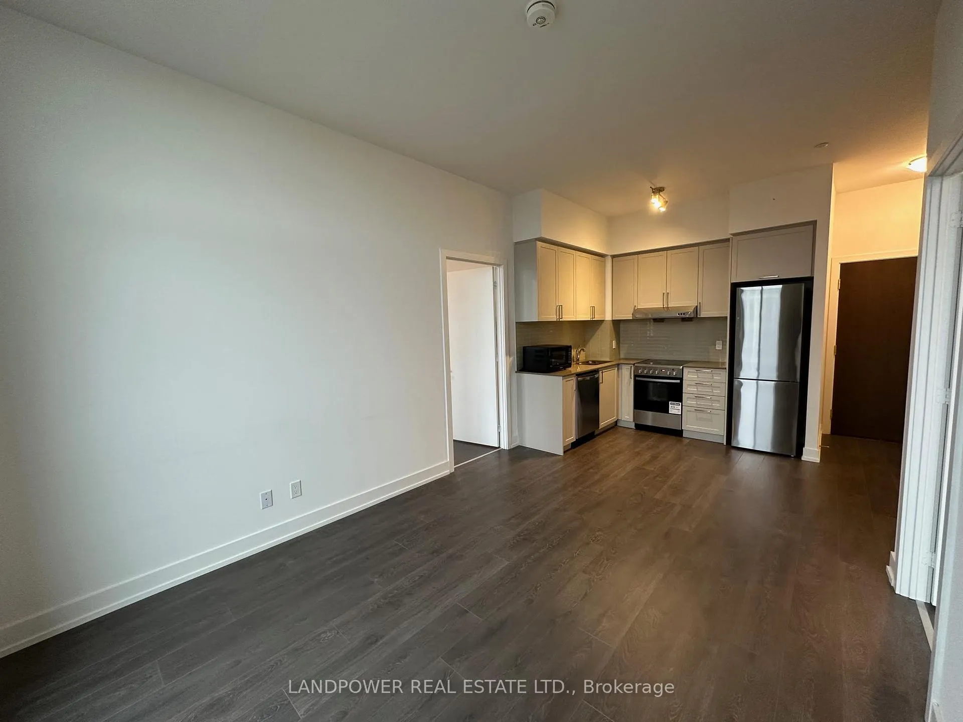 Photo 4 of Unit 921W, 268 Buchanan Drive, Markham, Unionville — HOMEH