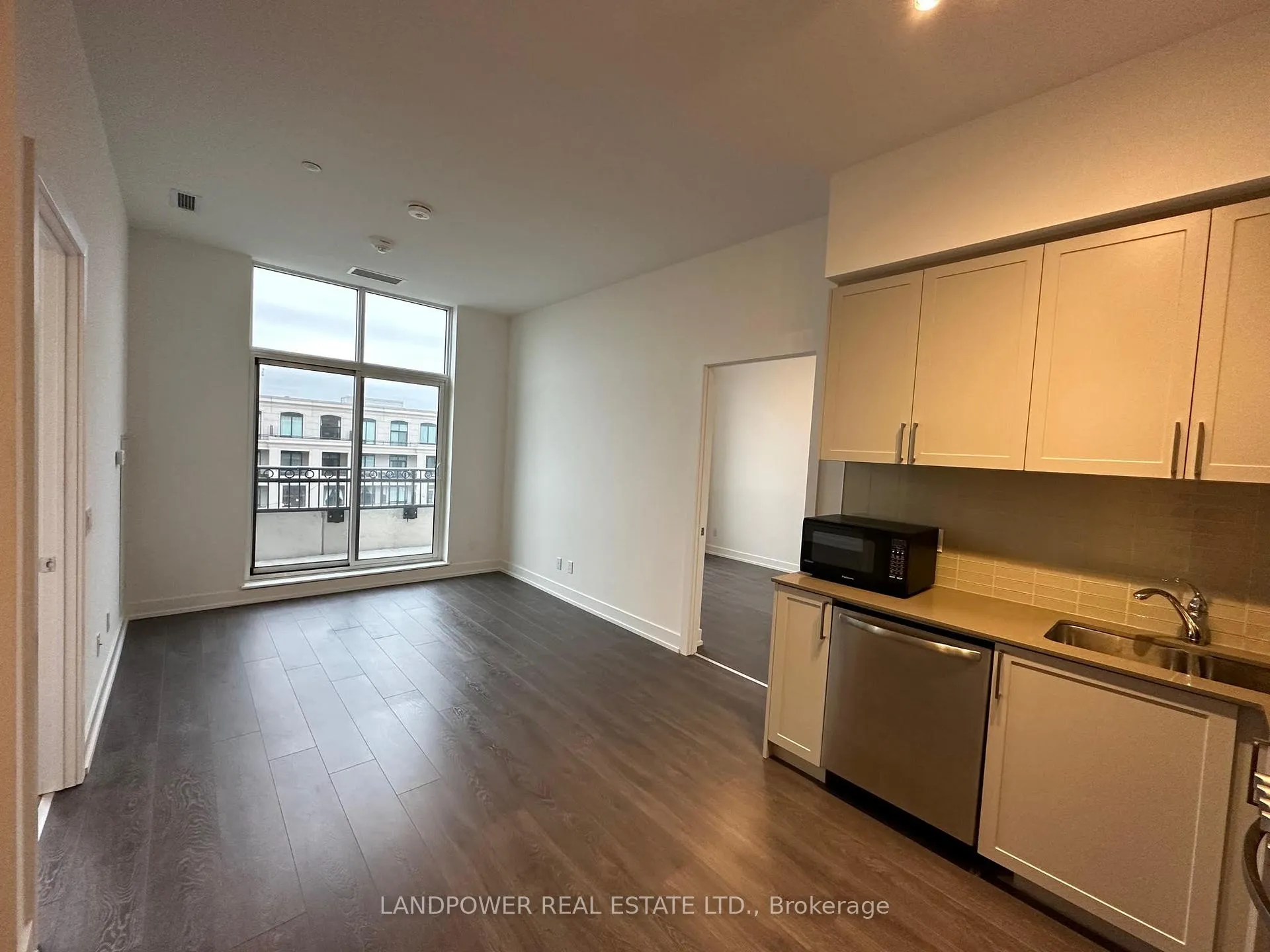 Photo 5 of Unit 921W, 268 Buchanan Drive, Markham, Unionville — HOMEH