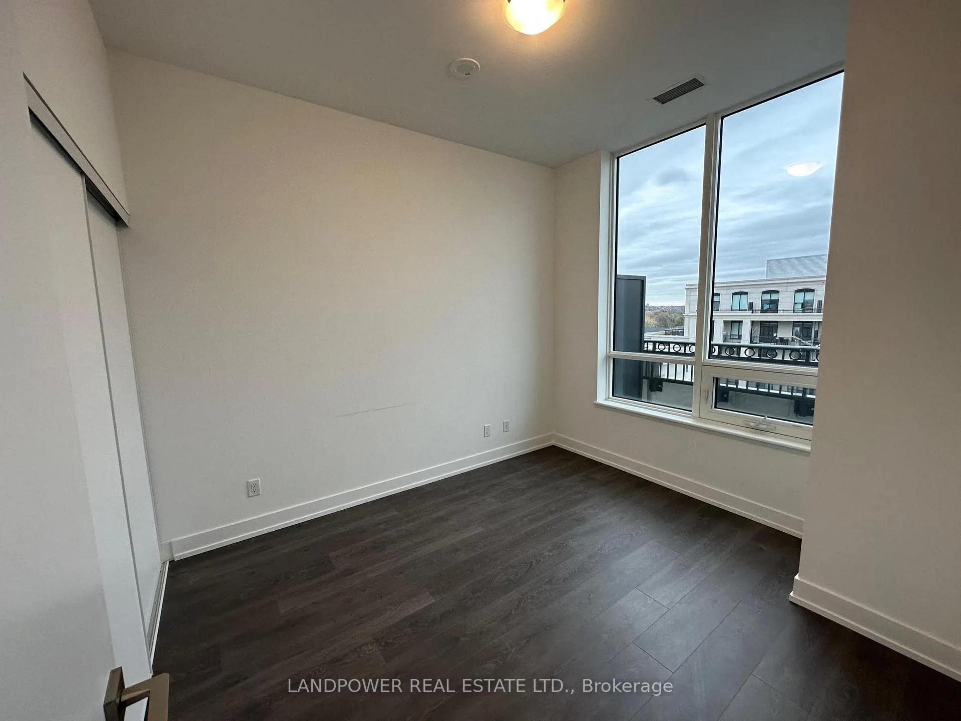 Photo 7 of Unit 921W, 268 Buchanan Drive, Markham, Unionville — HOMEH
