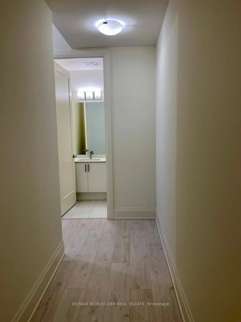 Photo 3 of Unit 603, 8960 Jane Street, Vaughan, Concord — HOMEH