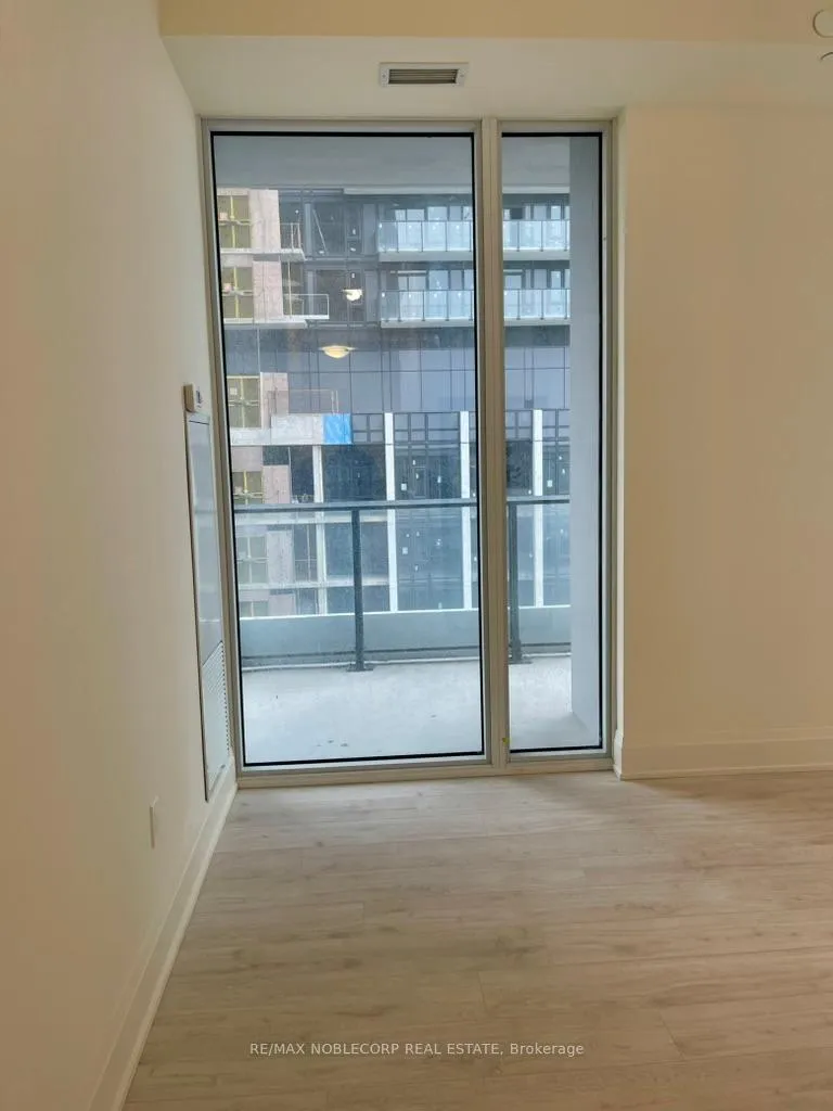 Photo 5 of Unit 603, 8960 Jane Street, Vaughan, Concord — HOMEH