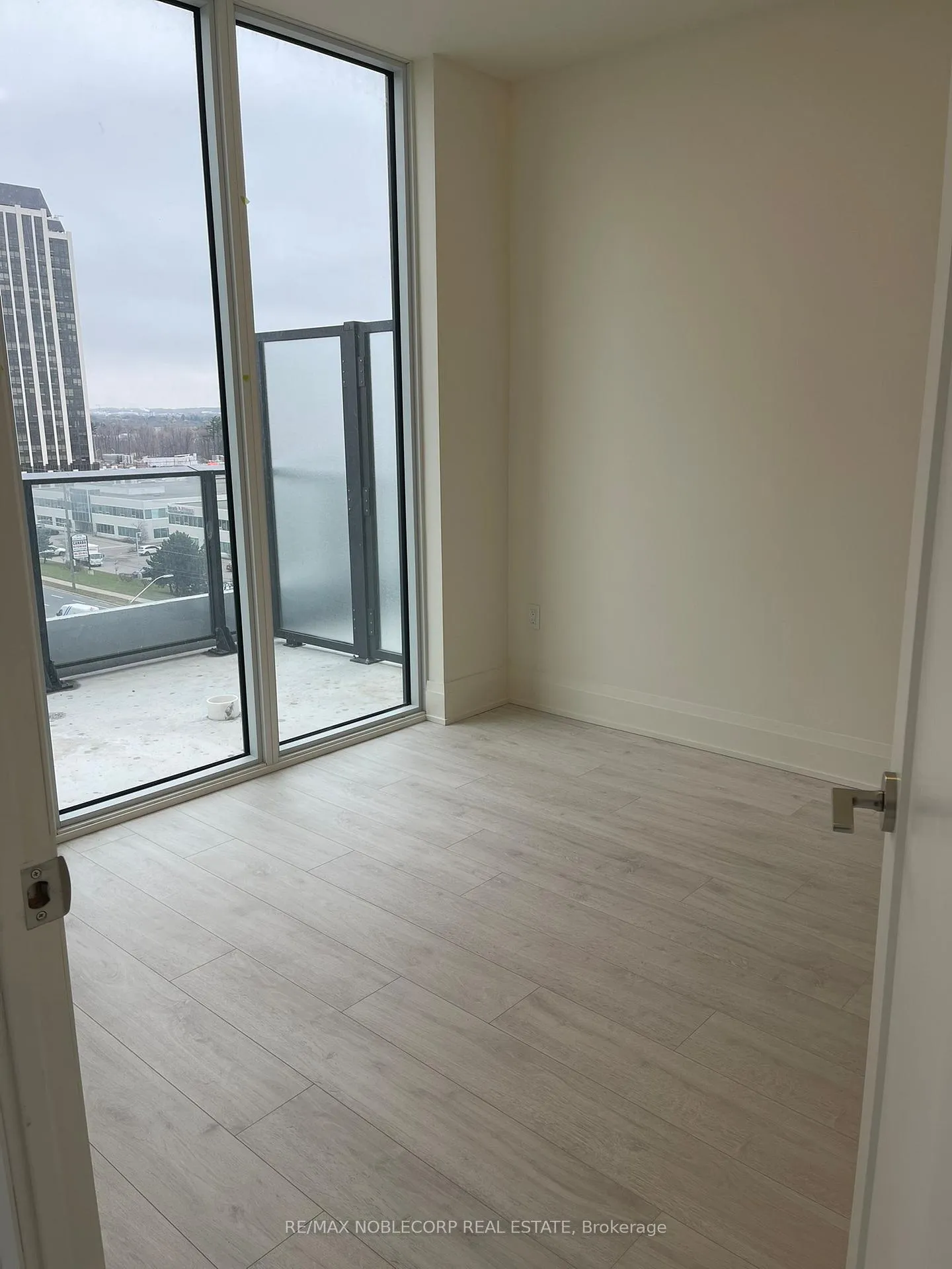Photo 10 of Unit 603, 8960 Jane Street, Vaughan, Concord — HOMEH