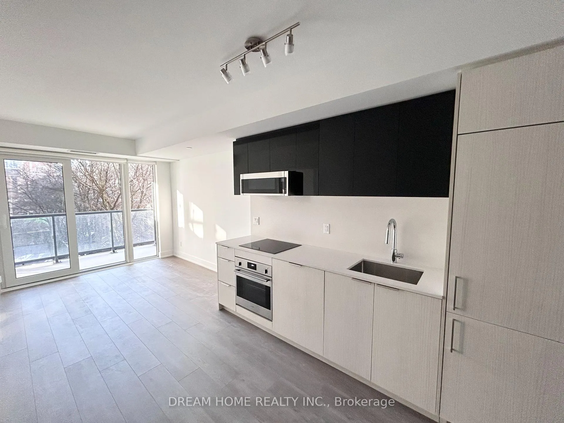 Photo 1 of Unit 401, 308 Jarvis Street, Toronto, Church-Yonge Corridor — HOMEH