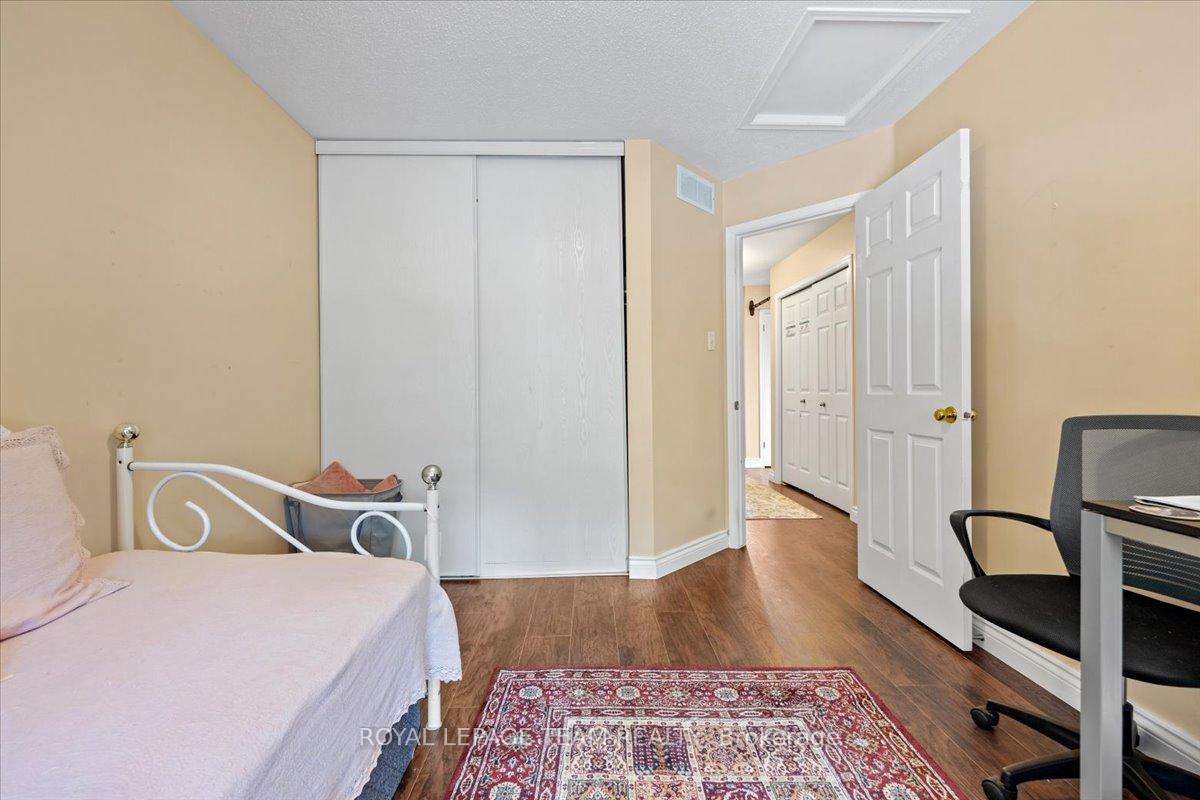 Photo 30 of 12 Sunvale Way, Ottawa, Barrhaven East — HOMEH