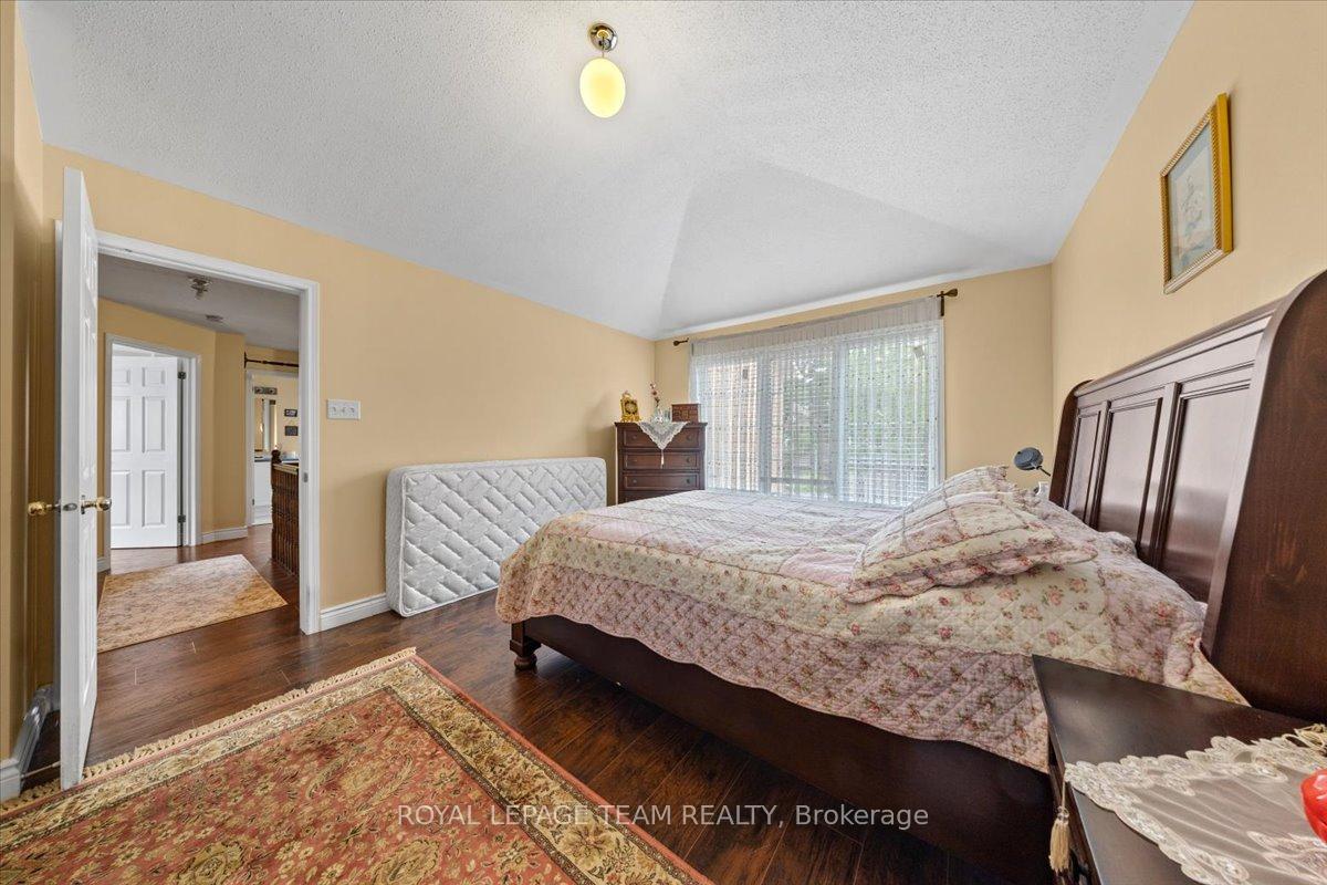 Photo 34 of 12 Sunvale Way, Ottawa, Barrhaven East — HOMEH