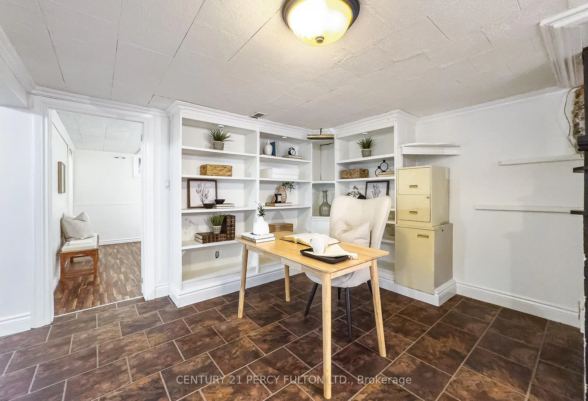 Photo 27 of 1023 Centre Street N, Whitby, Williamsburg — HOMEH