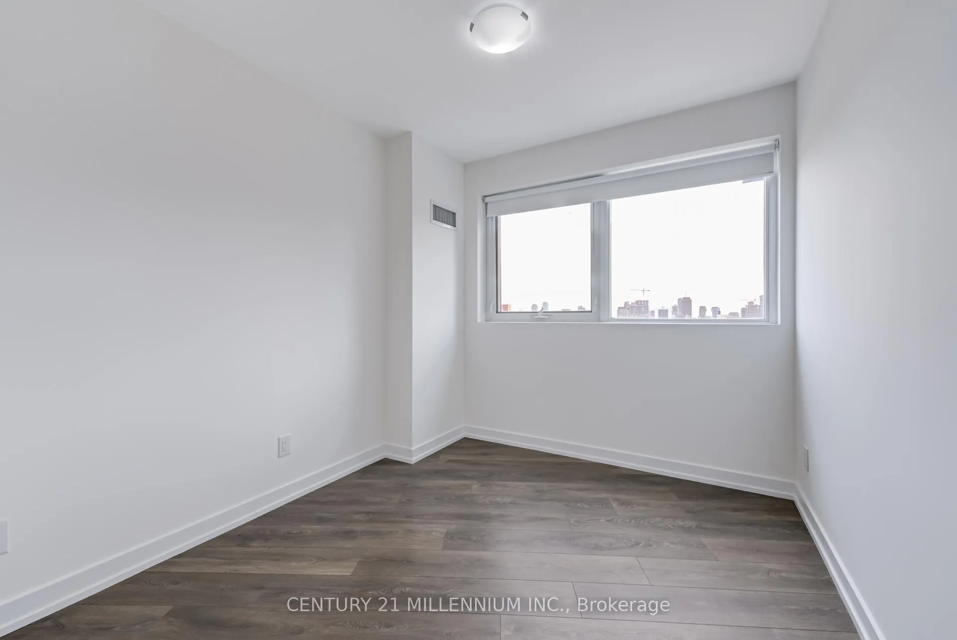 Photo 7 of Unit 708, 159 Wellesley Street E, Toronto, Cabbagetown-South St. James Town — HOMEH
