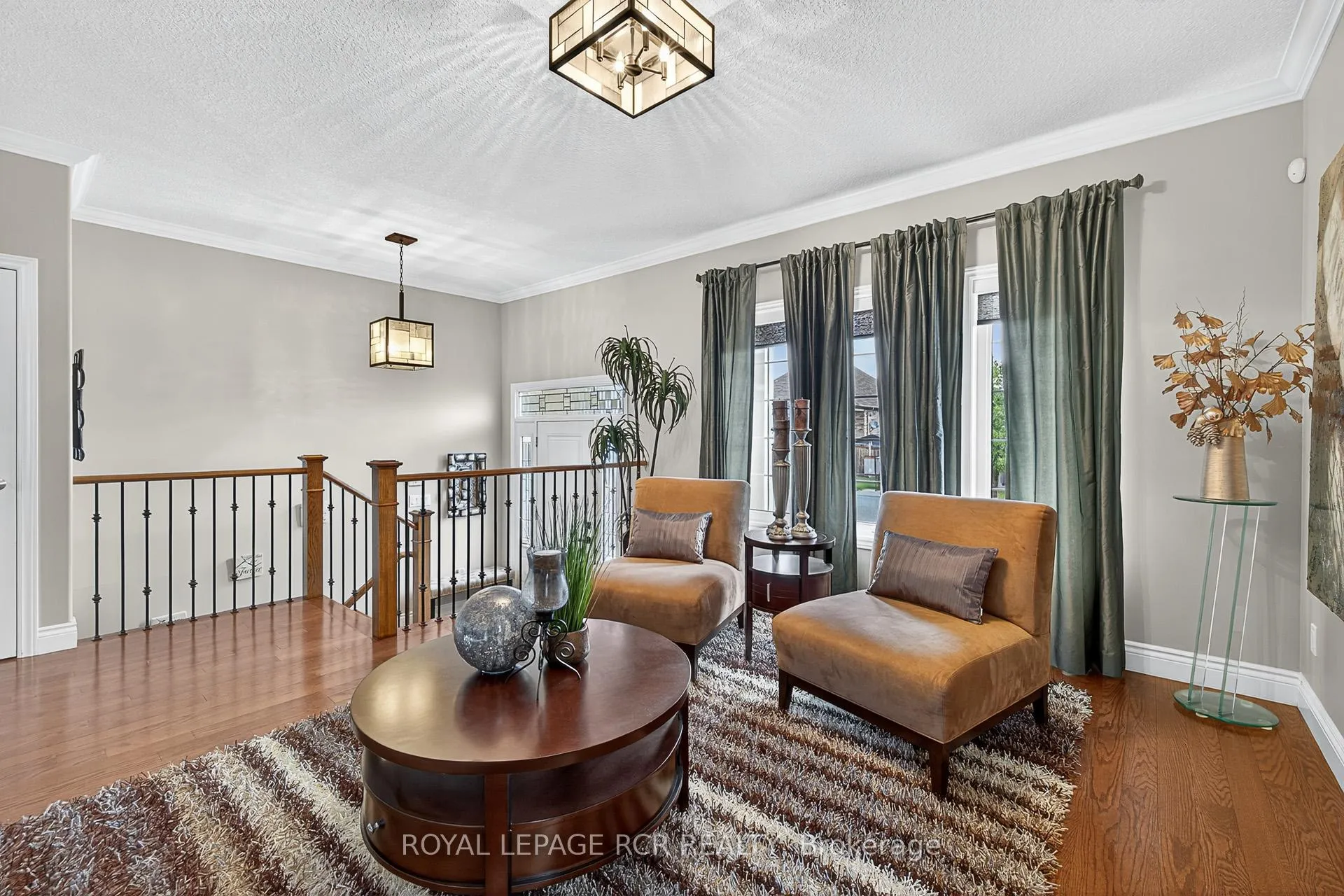 Photo 12 of 21 Corvinelli Drive, Whitby, Brooklin — HOMEH