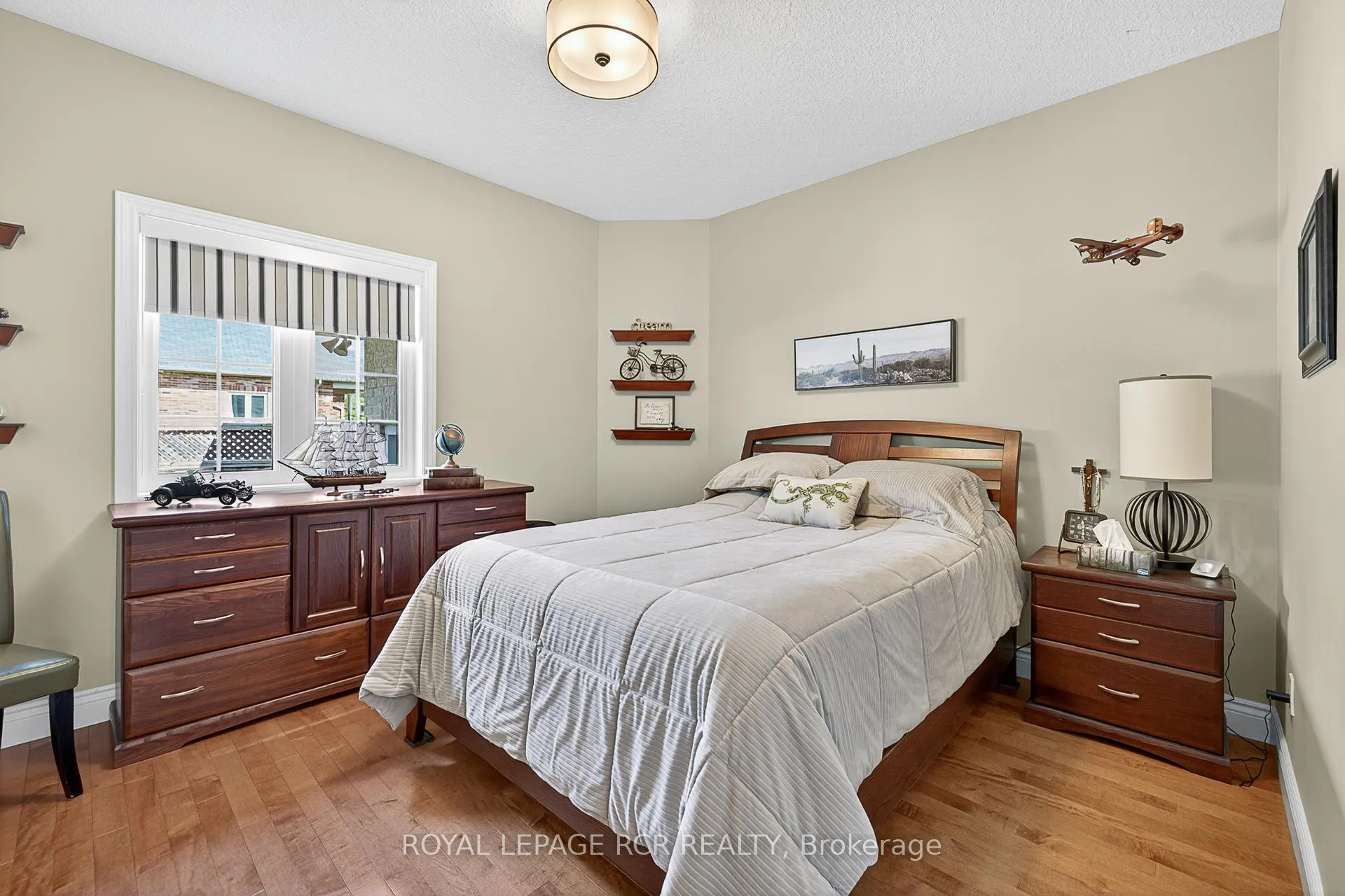 Photo 19 of 21 Corvinelli Drive, Whitby, Brooklin — HOMEH