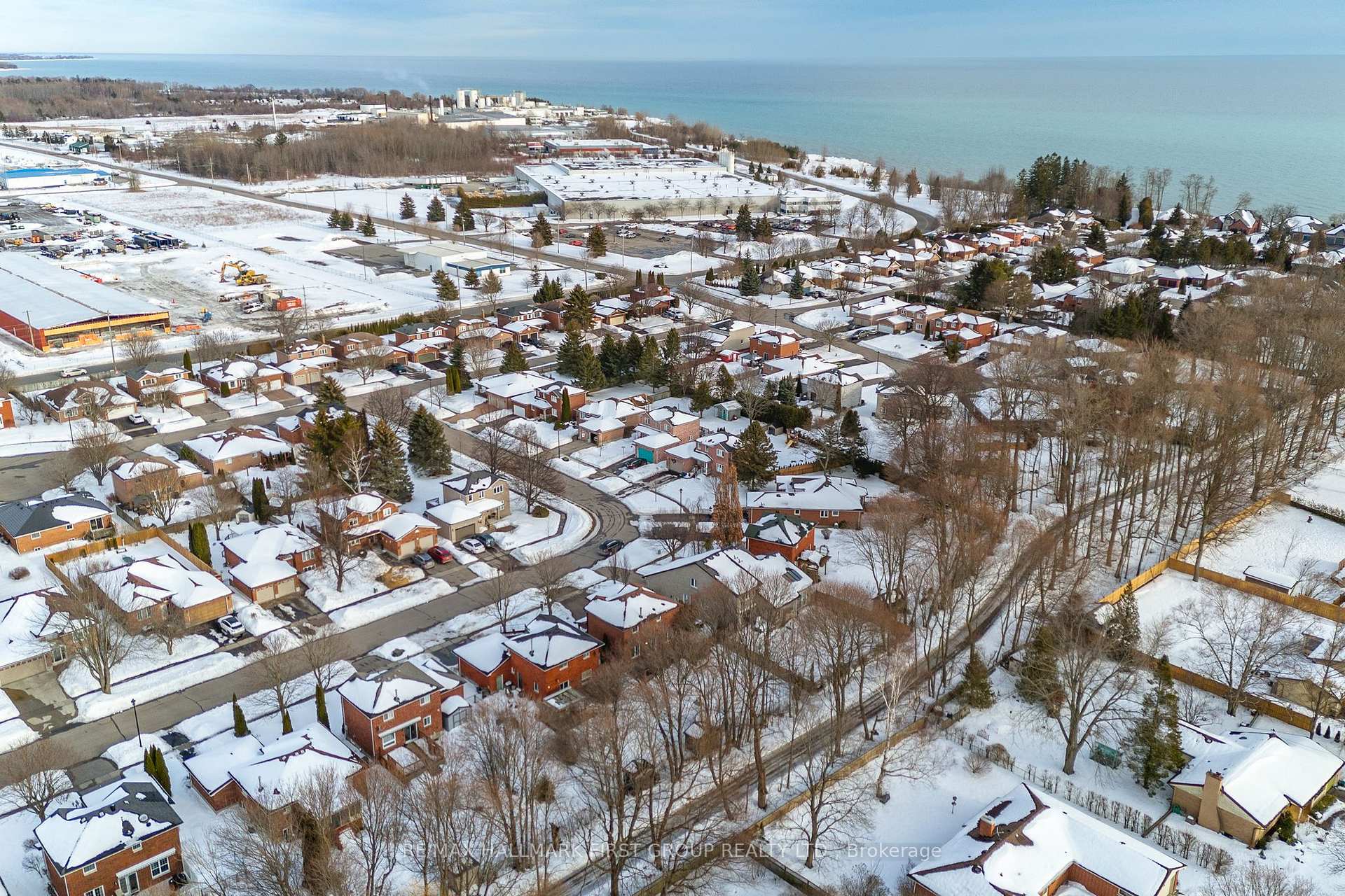 Photo 3 of 143 Carroll Crescent, Cobourg — HOMEH