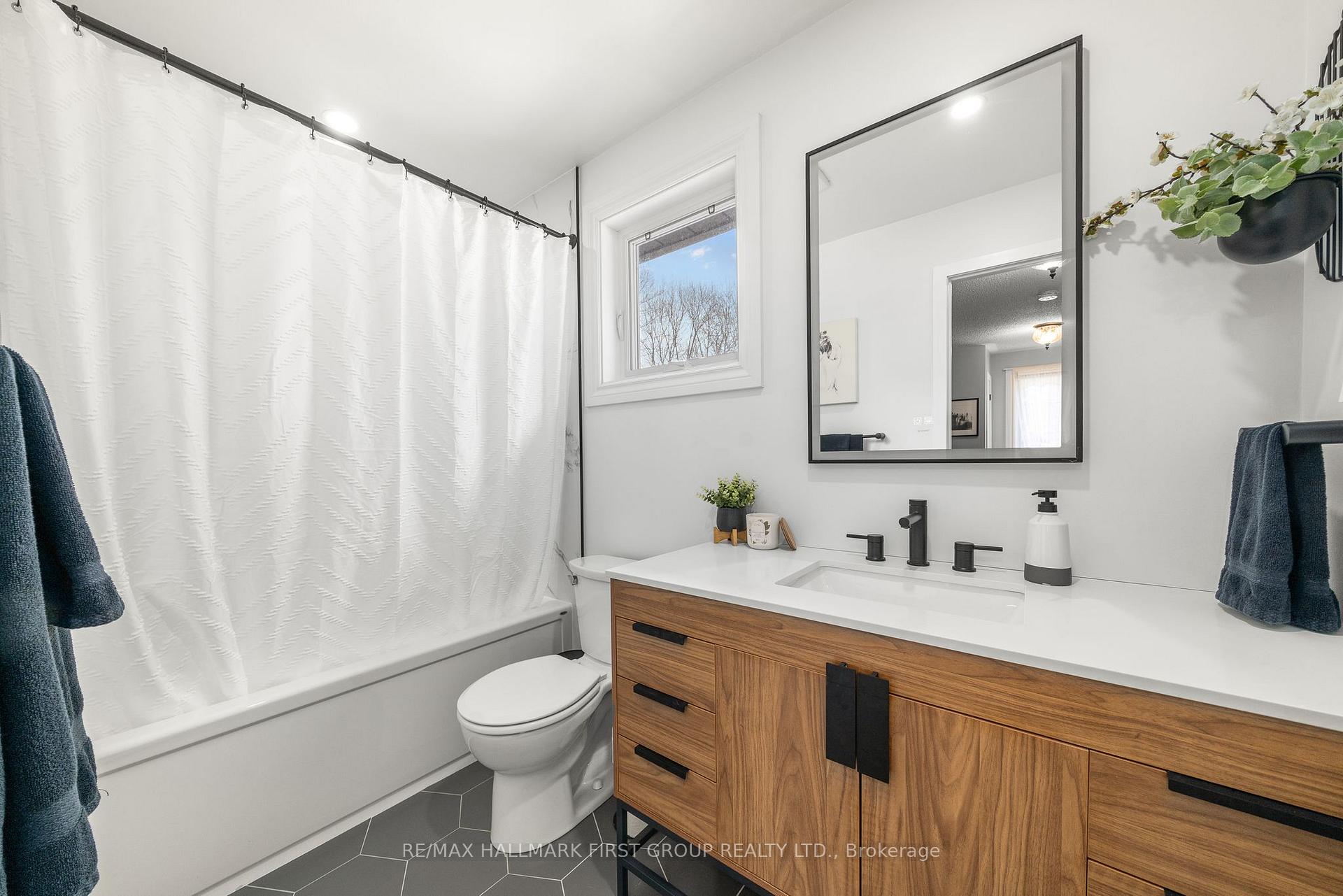 Photo 26 of 143 Carroll Crescent, Cobourg — HOMEH