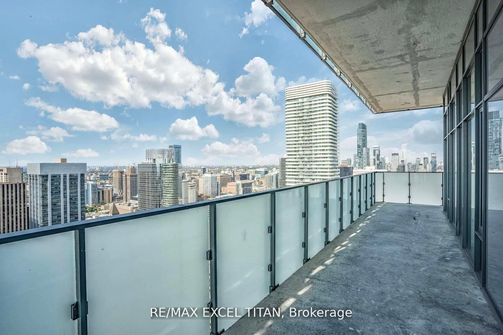 Photo 26 of Unit UPH06, 20 Lombard Street, Toronto, Church-Yonge Corridor — HOMEH
