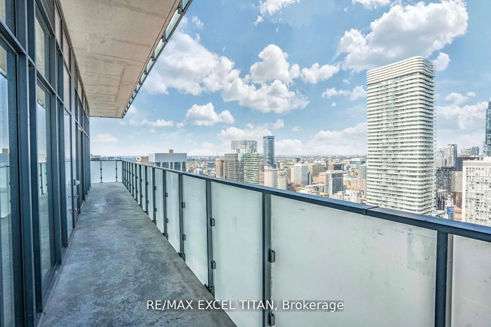 Photo 27 of Unit UPH06, 20 Lombard Street, Toronto, Church-Yonge Corridor — HOMEH