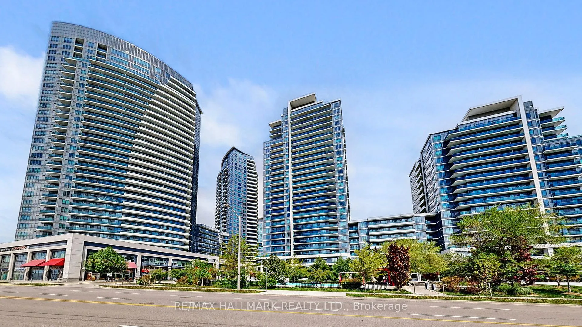 Front of Unit 2205, 7171 Yonge Street
