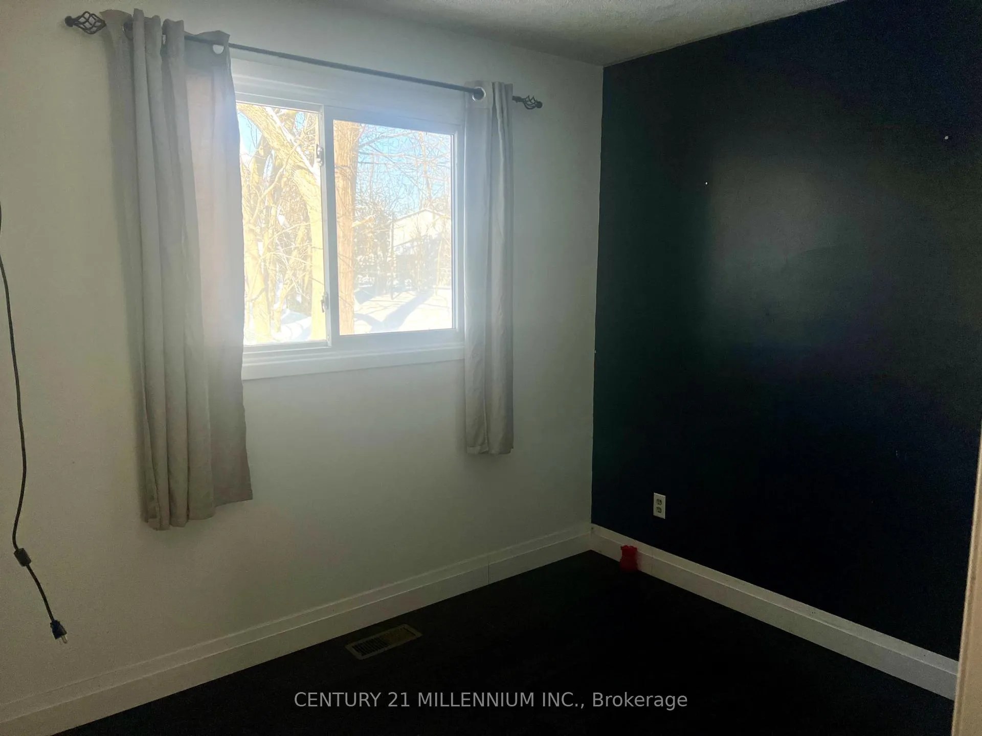 Photo 20 of 400 Robert Street, Shelburne — HOMEH