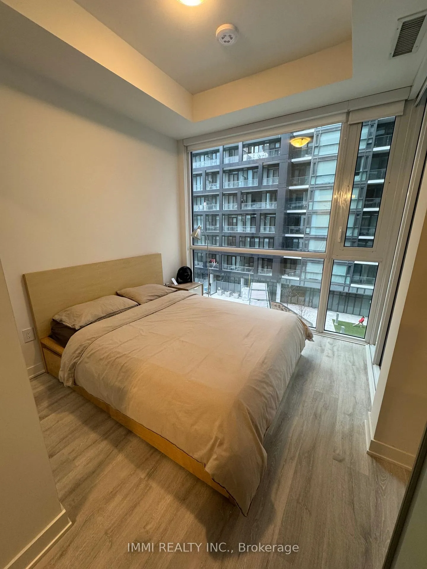 Photo 9 of Unit 1531 E, 70 Princess Street E, Toronto, Waterfront Communities — HOMEH