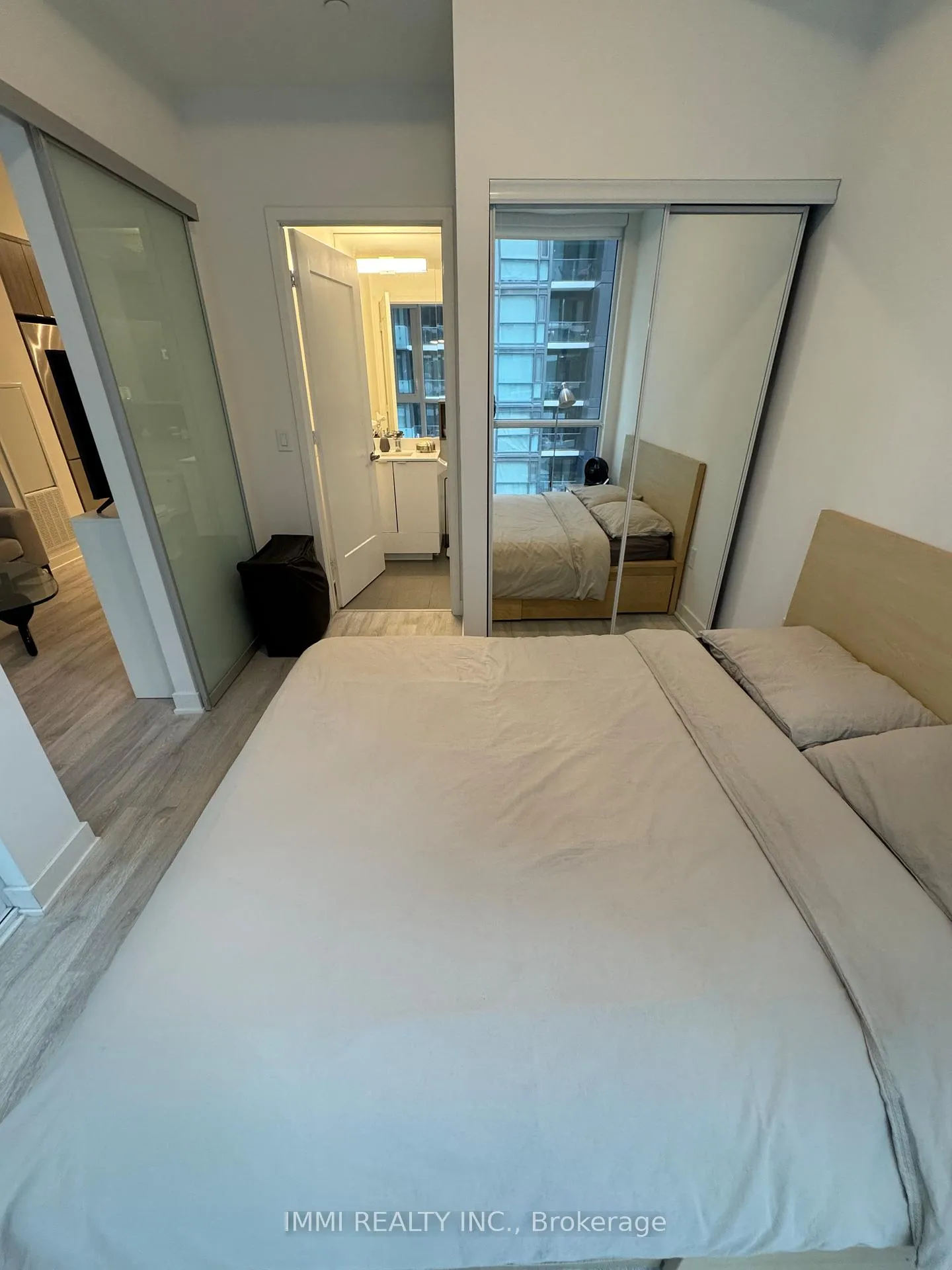 Photo 10 of Unit 1531 E, 70 Princess Street E, Toronto, Waterfront Communities — HOMEH