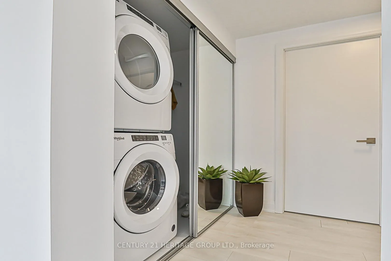 Photo 29 of Unit 606, 33 Frederick Todd Way, Toronto, Thorncliffe Park — HOMEH