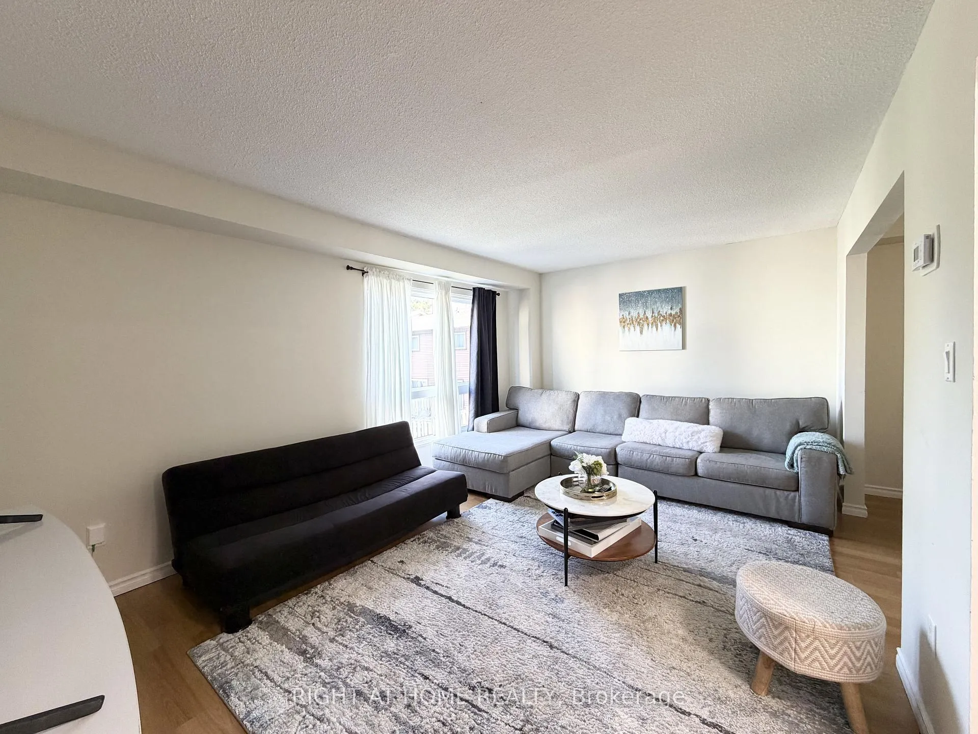Photo 11 of Unit 42, 1400 Mary Street N, Oshawa, Samac — HOMEH