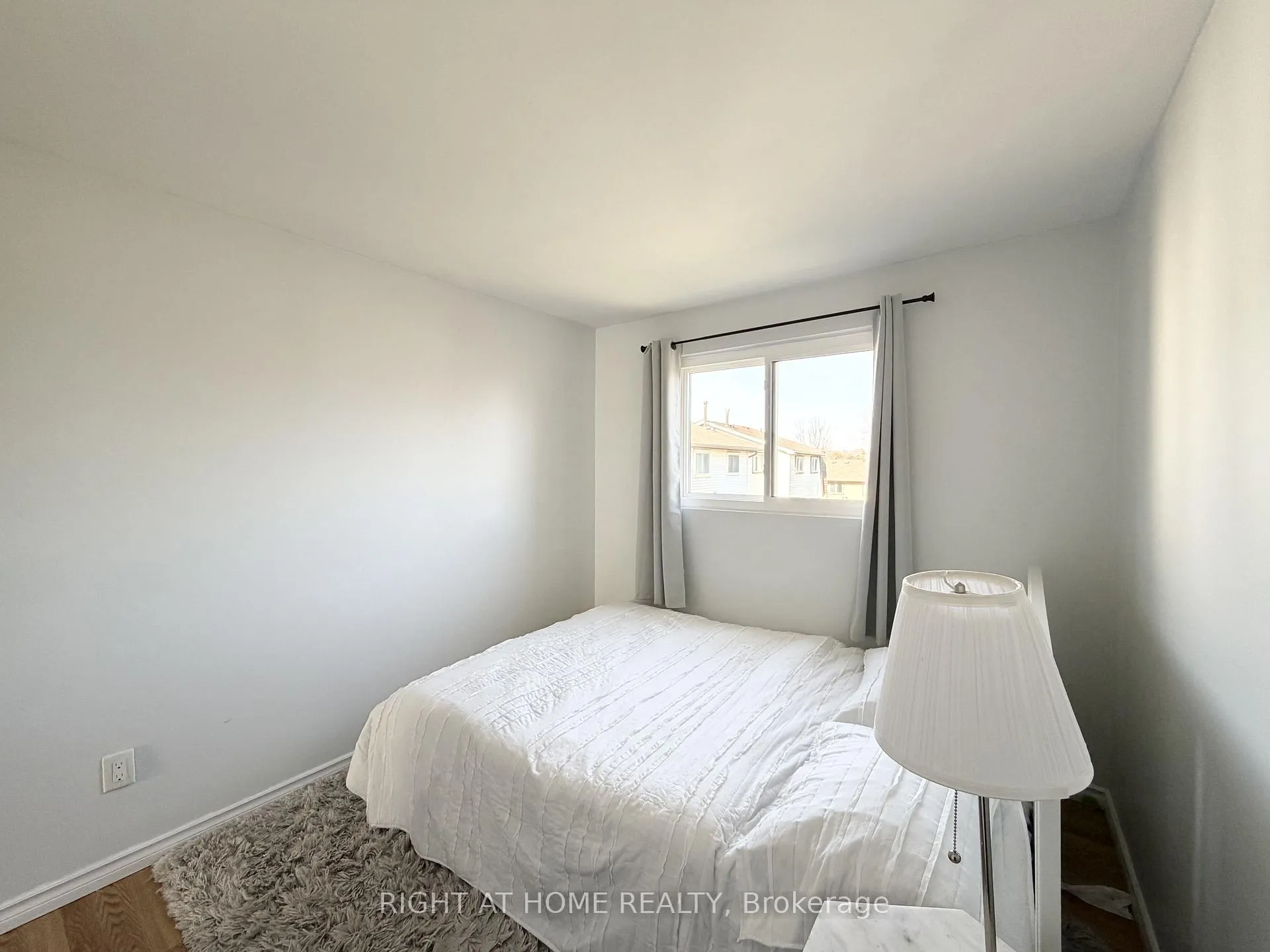 Photo 17 of Unit 42, 1400 Mary Street N, Oshawa, Samac — HOMEH