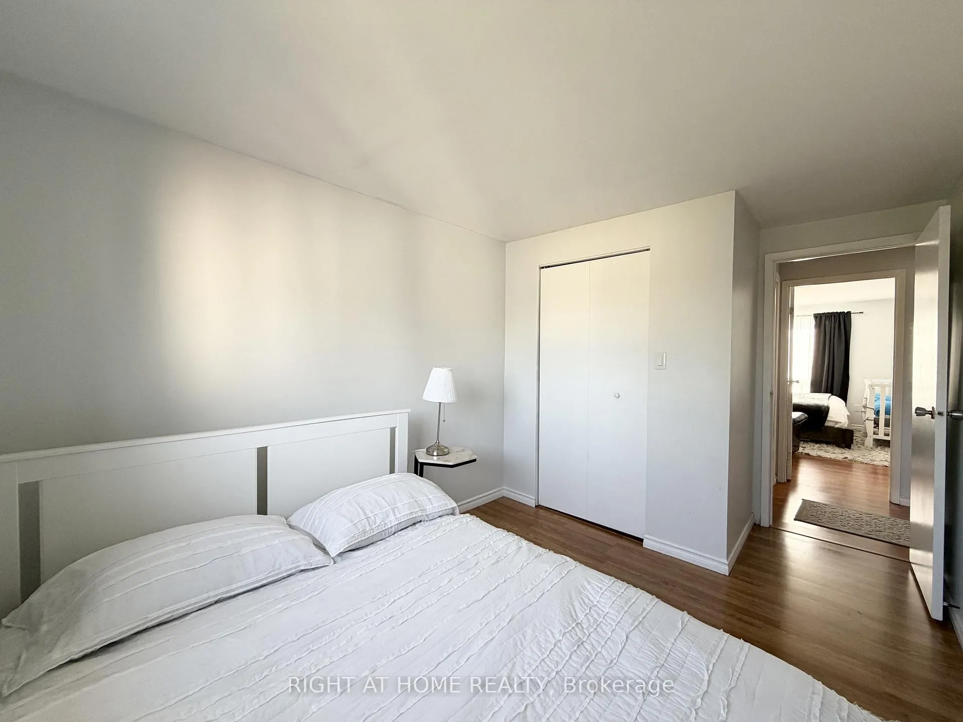 Photo 18 of Unit 42, 1400 Mary Street N, Oshawa, Samac — HOMEH