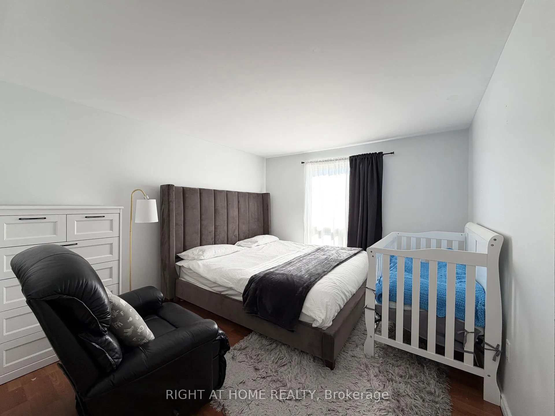 Photo 19 of Unit 42, 1400 Mary Street N, Oshawa, Samac — HOMEH