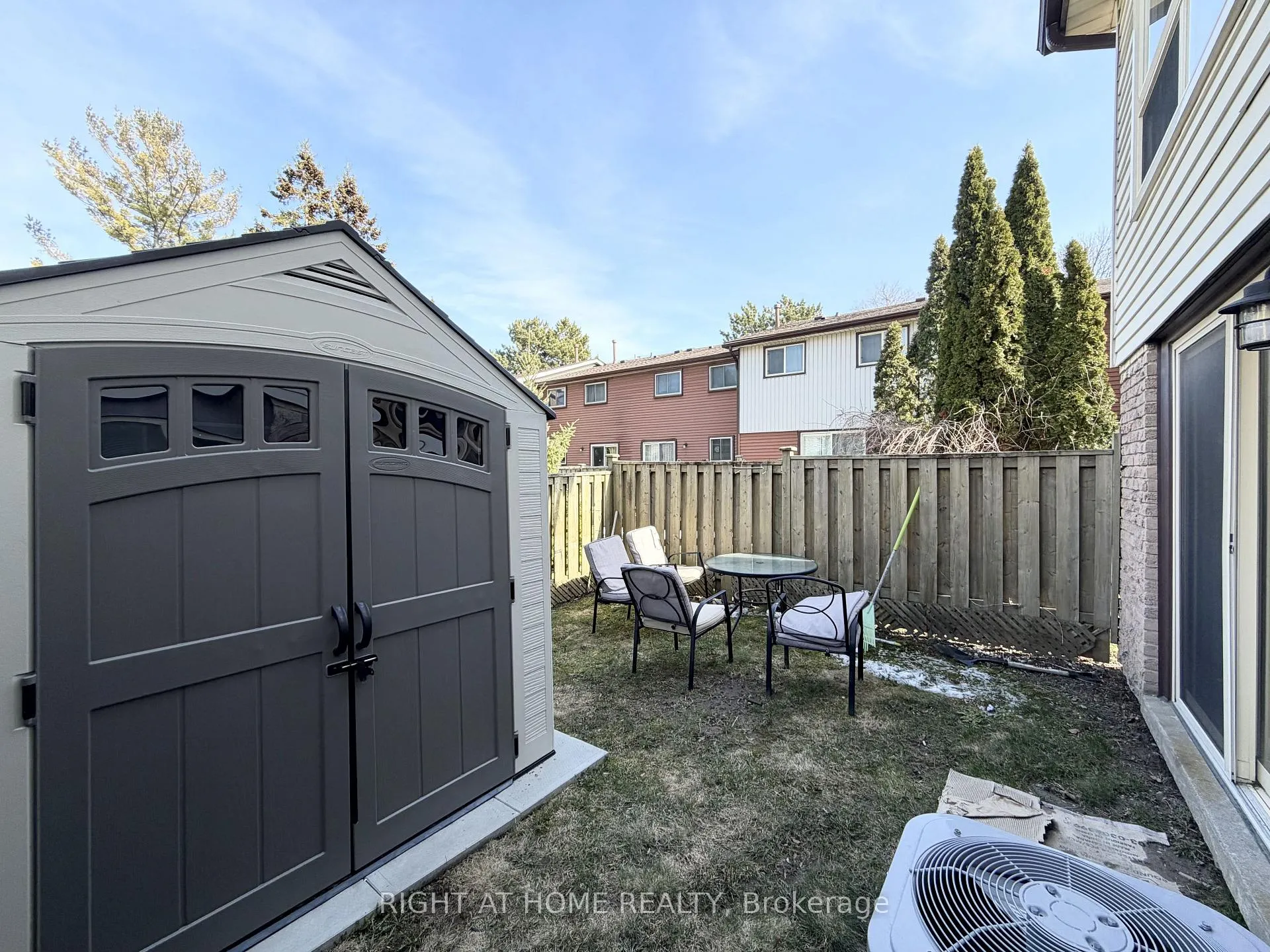 Photo 33 of Unit 42, 1400 Mary Street N, Oshawa, Samac — HOMEH