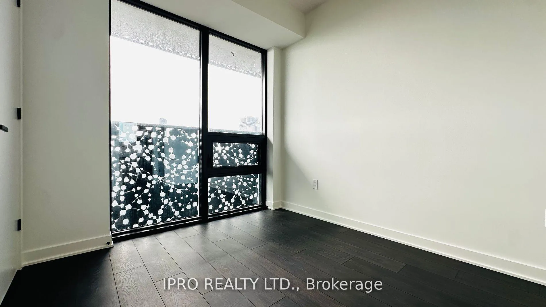 Photo 9 of Unit 3705, 55 Charles Street E, Toronto, Church-Yonge Corridor — HOMEH
