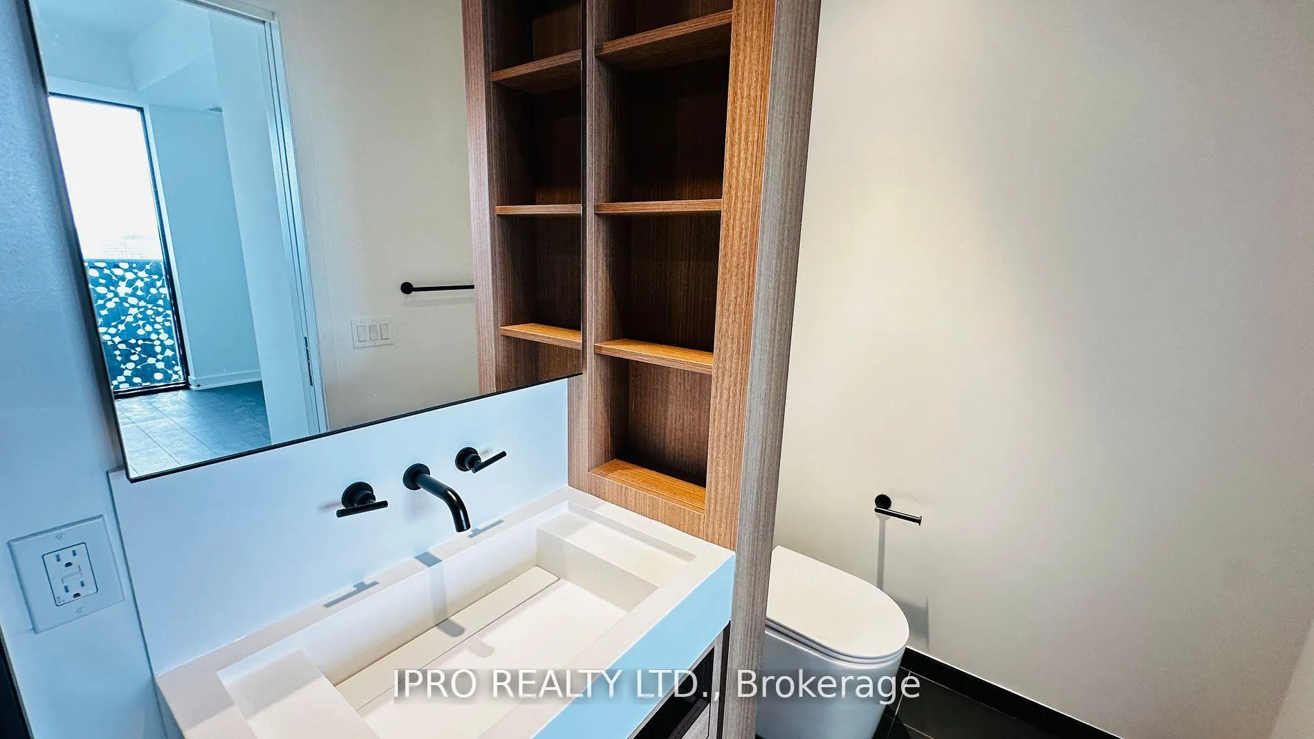 Photo 10 of Unit 3705, 55 Charles Street E, Toronto, Church-Yonge Corridor — HOMEH