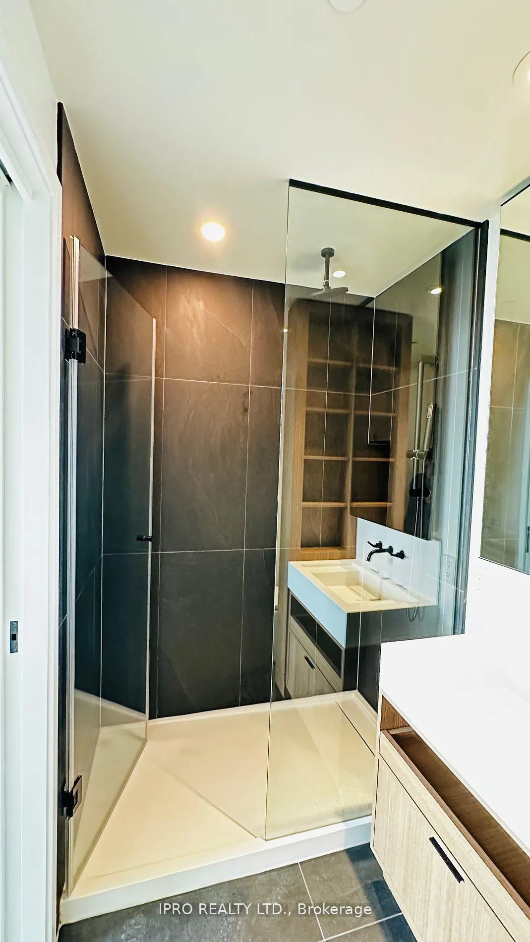 Photo 11 of Unit 3705, 55 Charles Street E, Toronto, Church-Yonge Corridor — HOMEH