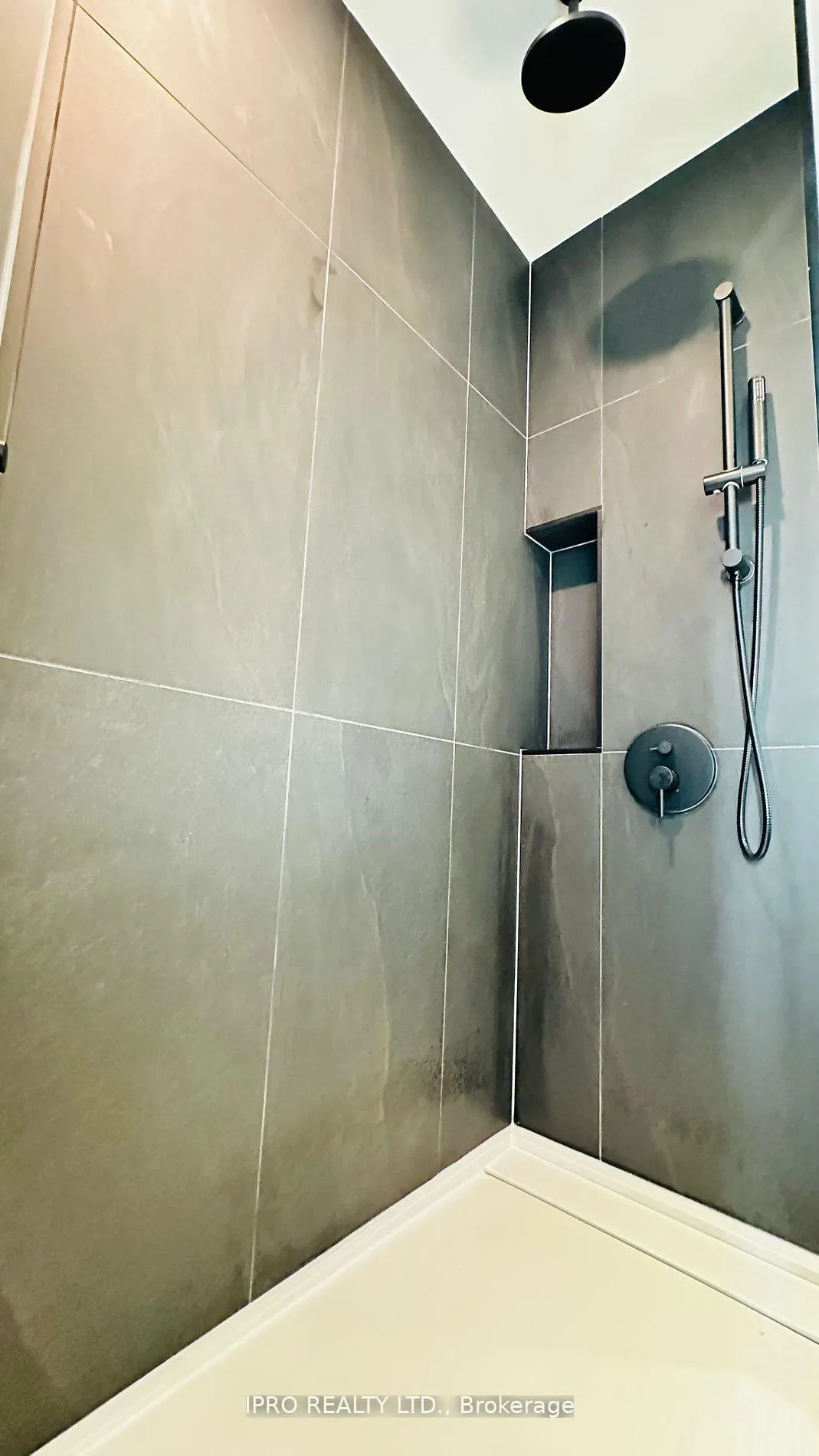 Photo 12 of Unit 3705, 55 Charles Street E, Toronto, Church-Yonge Corridor — HOMEH