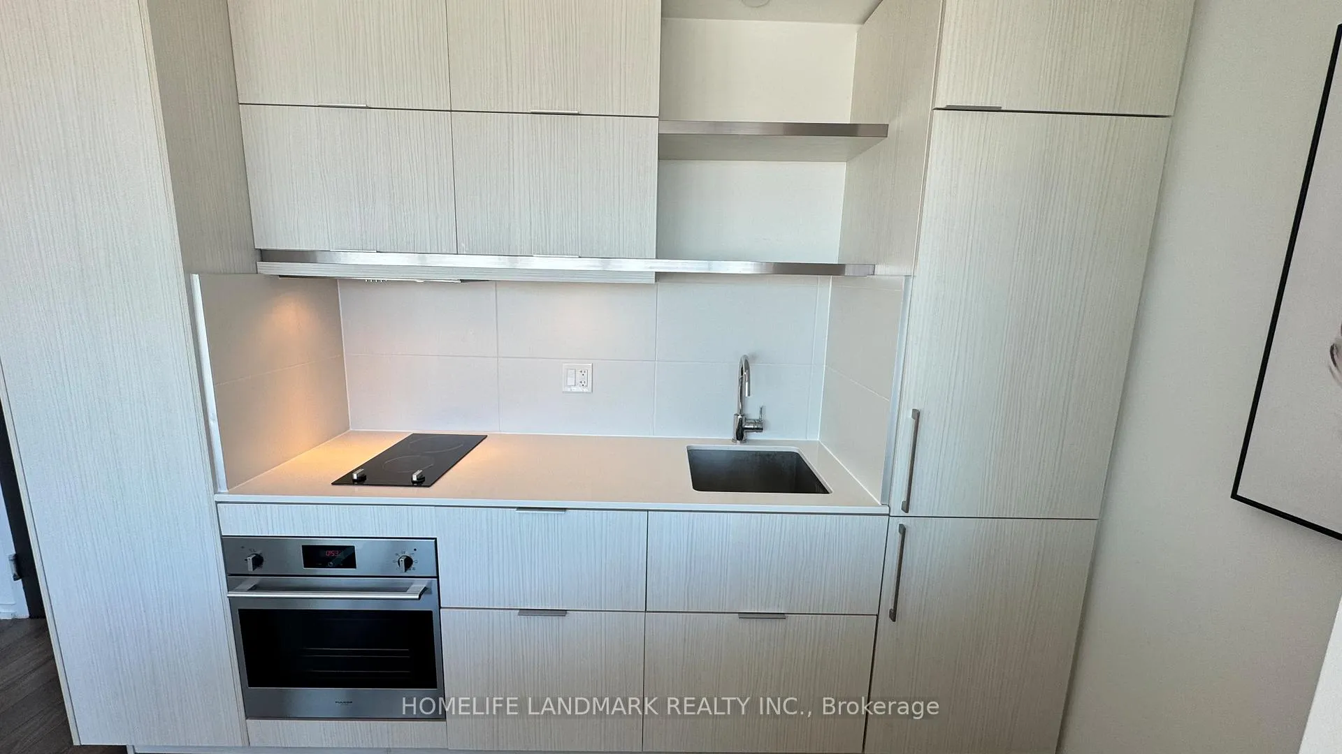 Photo 5 of Unit 5113, 197 Yonge Street, Toronto, Church-Yonge Corridor — HOMEH