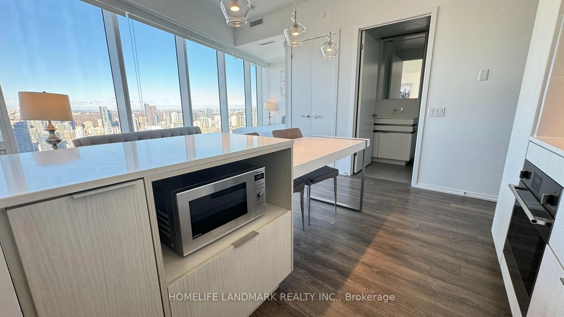 Photo 7 of Unit 5113, 197 Yonge Street, Toronto, Church-Yonge Corridor — HOMEH