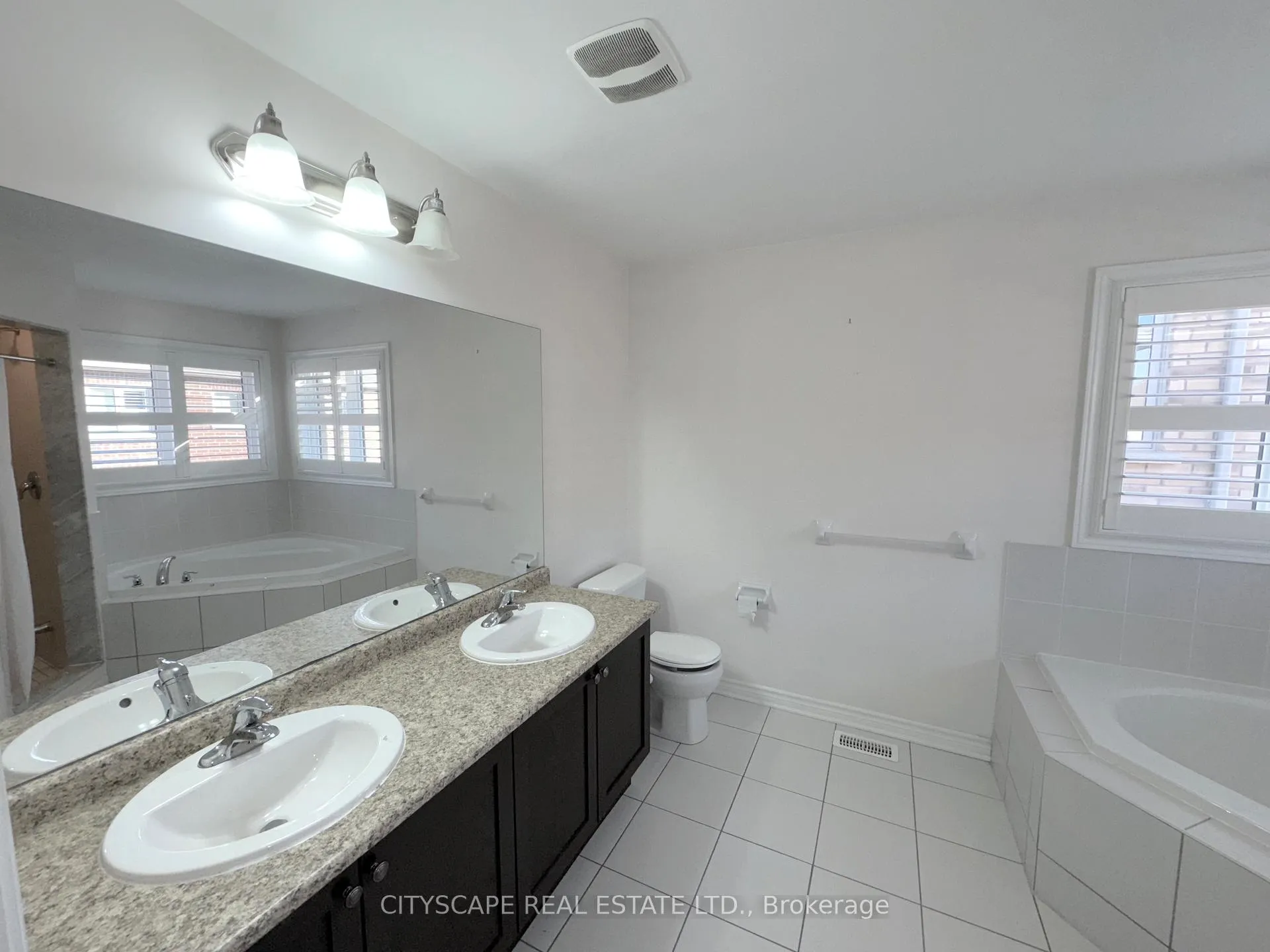 Photo 19 of 26 Clockwork Drive, Brampton, Northwest Brampton — HOMEH