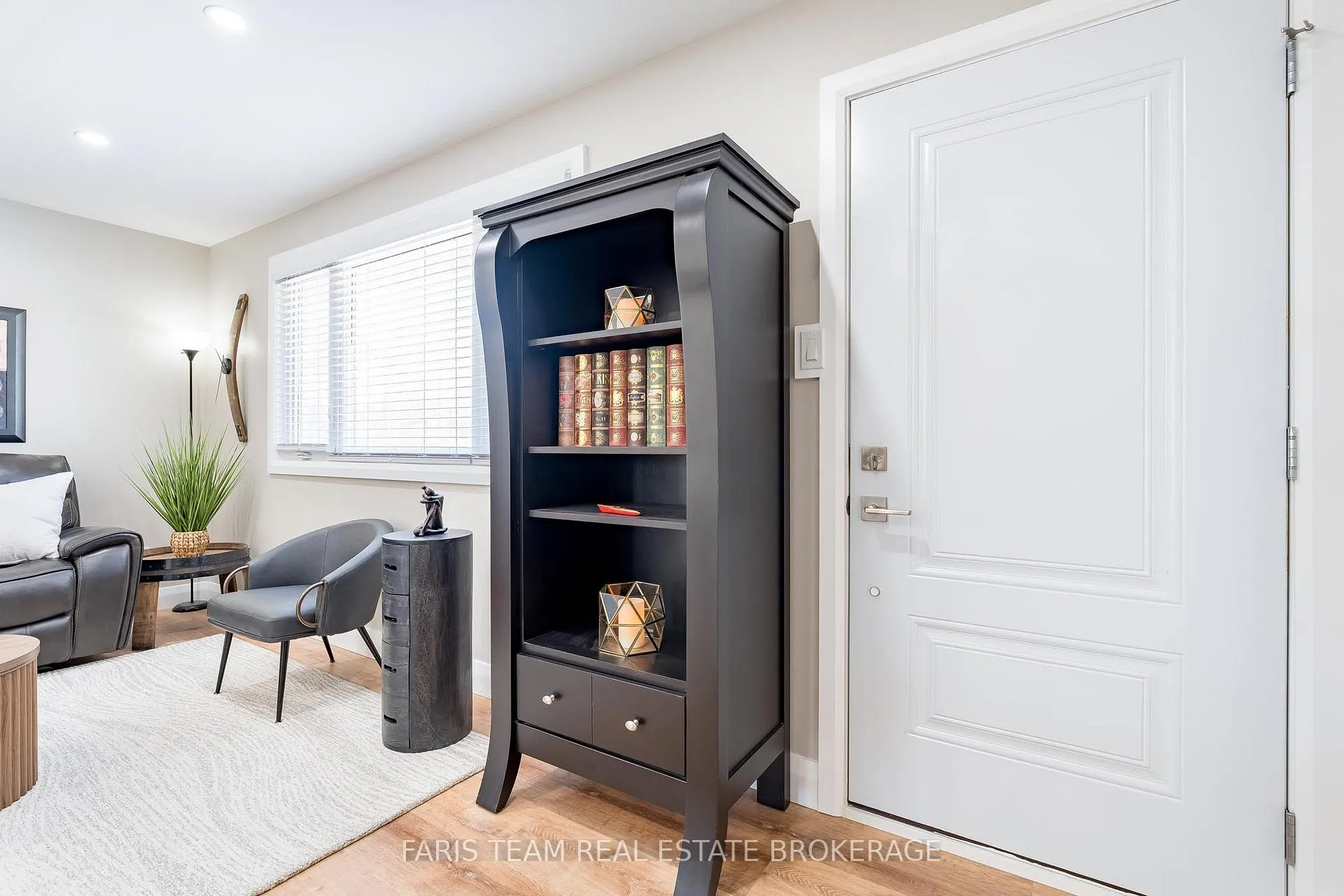 Photo 4 of 655 Fourth Avenue, Tay, Port McNicoll — HOMEH