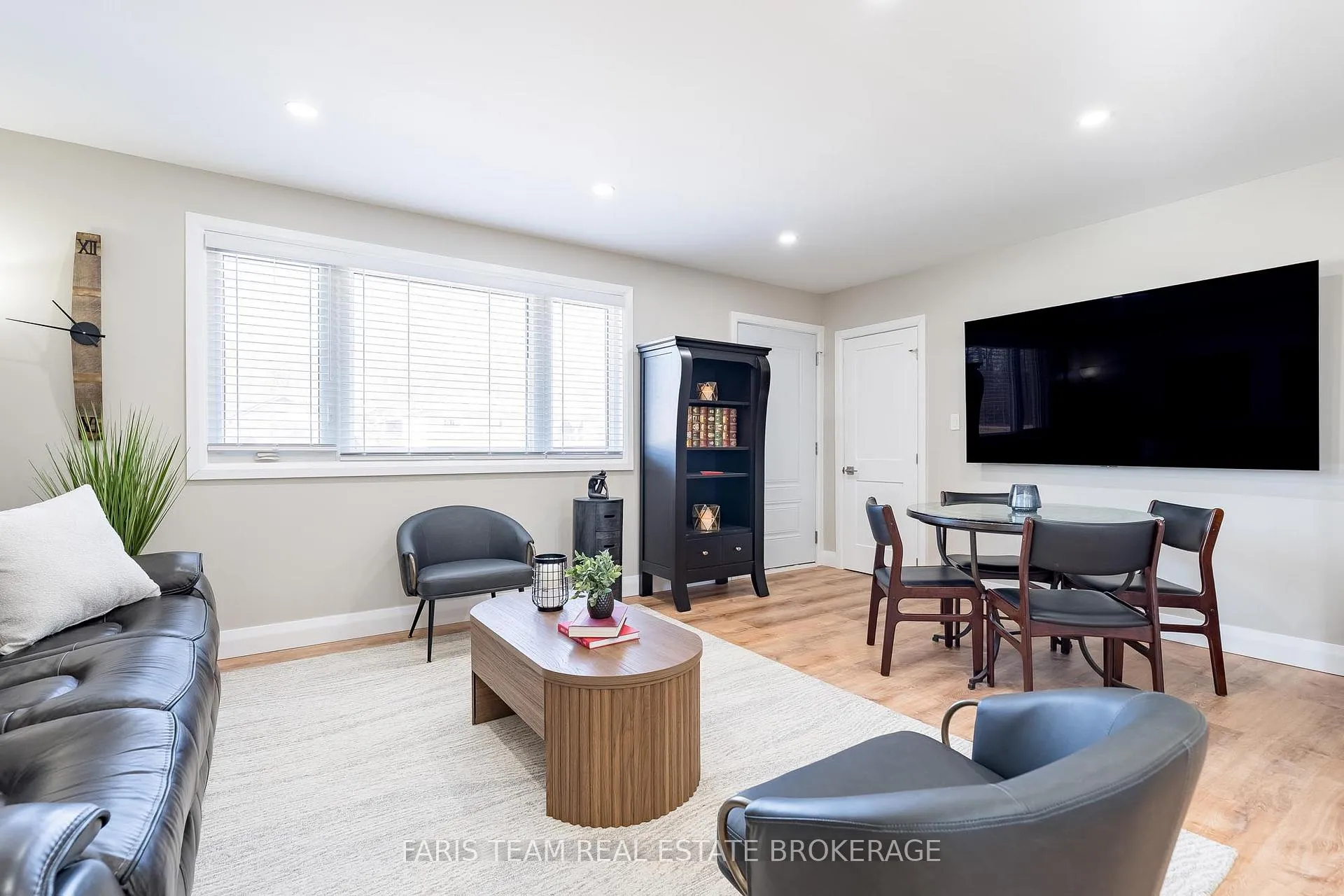 Photo 10 of 655 Fourth Avenue, Tay, Port McNicoll — HOMEH