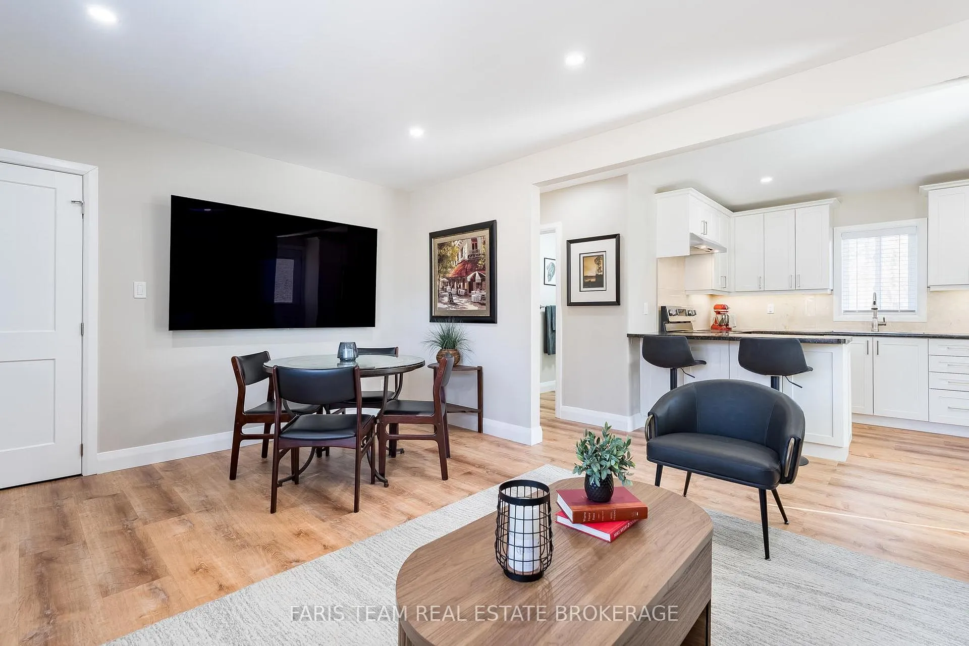 Photo 11 of 655 Fourth Avenue, Tay, Port McNicoll — HOMEH